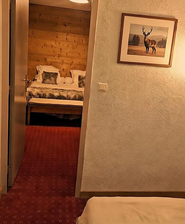 Bedroom, Bed in Domaine de l'Adoux