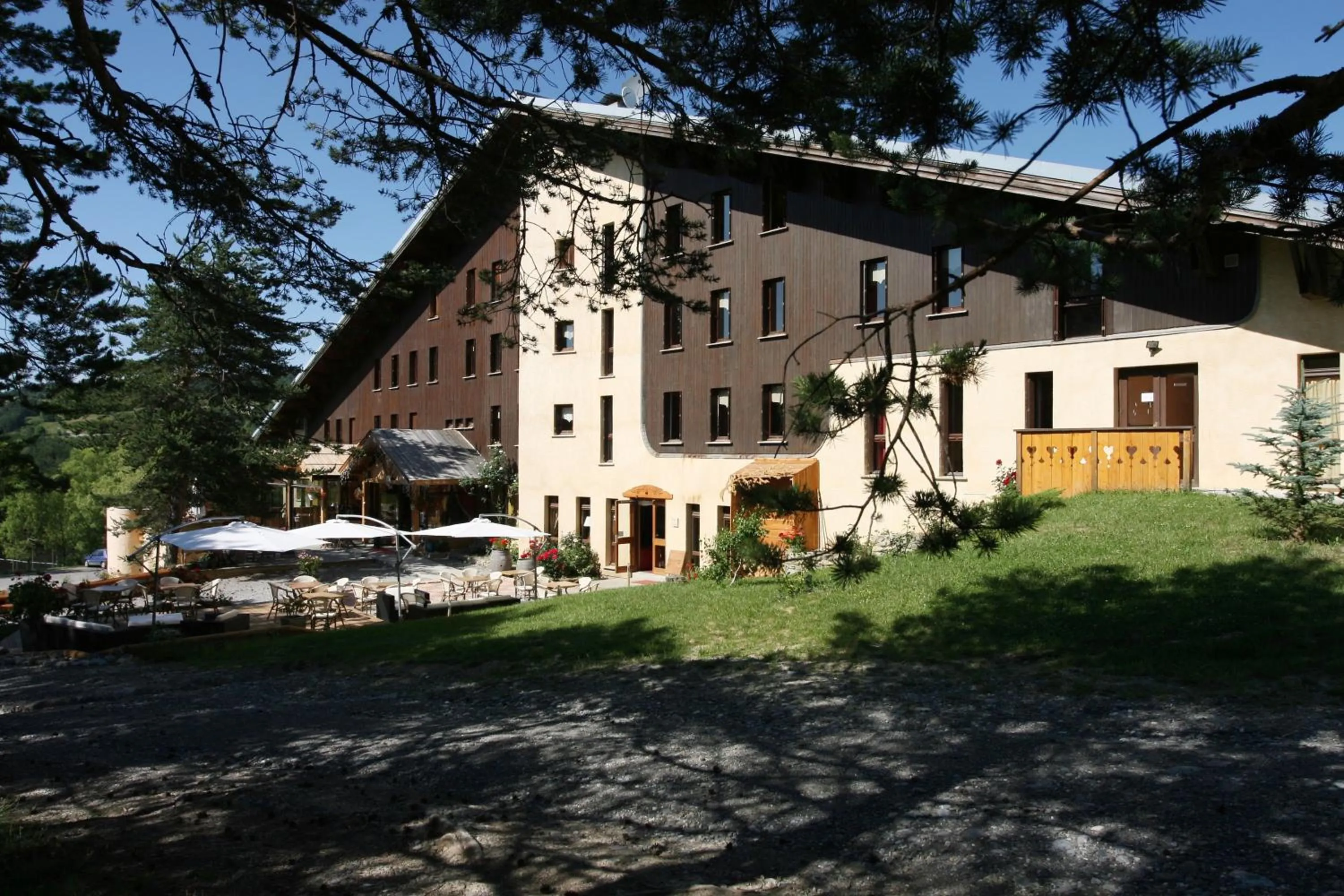 Restaurant/places to eat in Domaine de l'Adoux