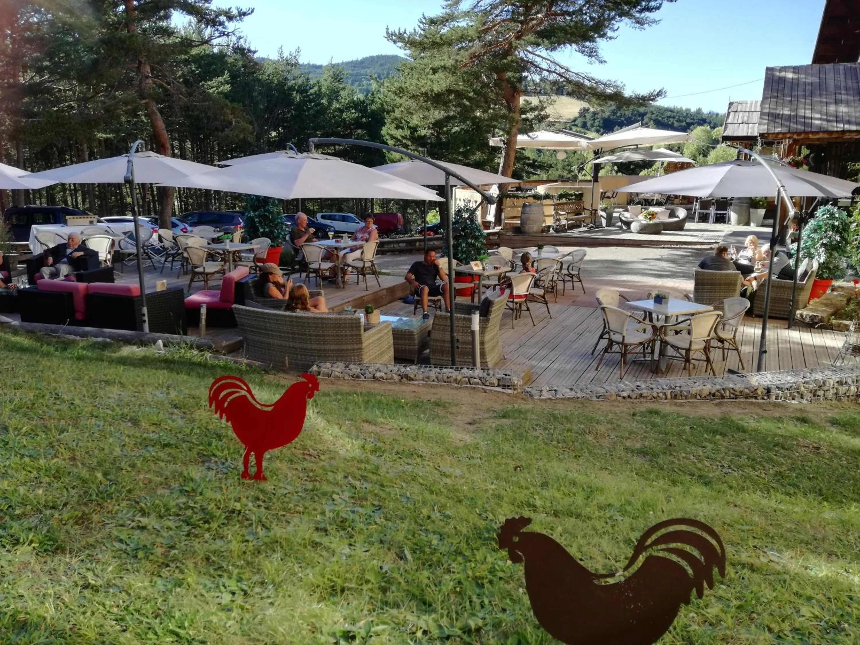 Restaurant/places to eat in Domaine de l'Adoux