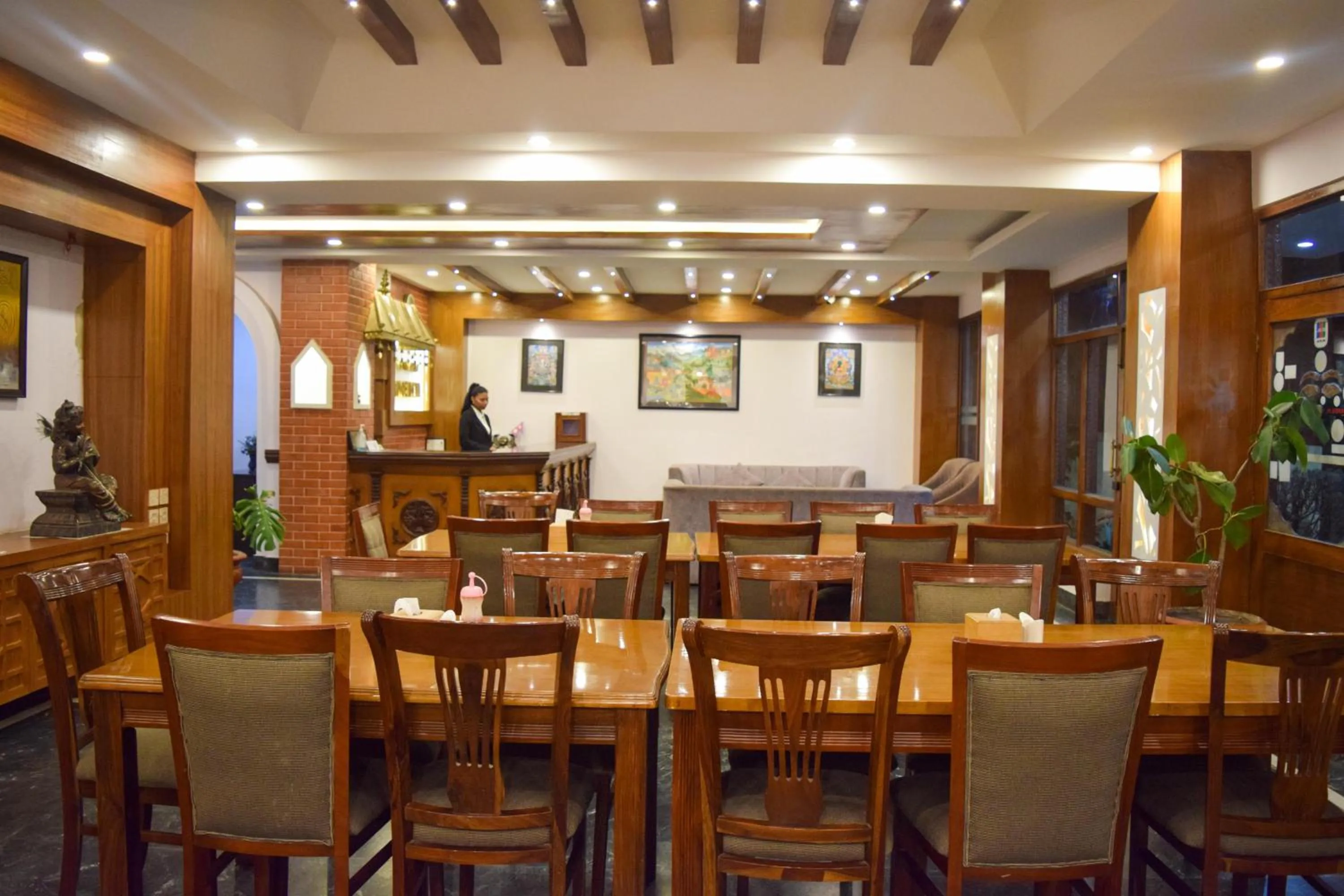 Restaurant/places to eat in Kathmandu Prince Hotel