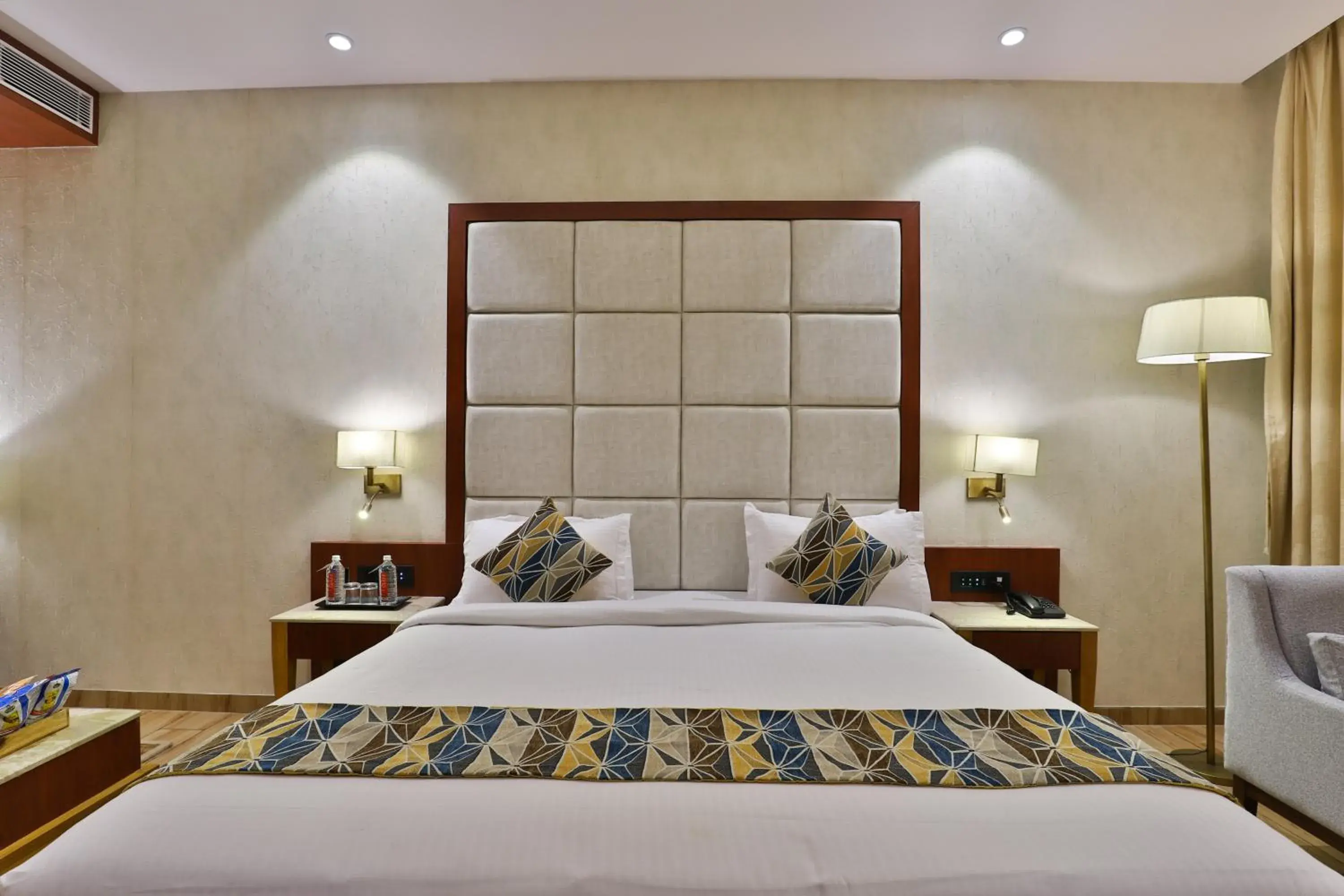 Bedroom, Bed in The Square Somnath Bedroom, Bed in The Square Somnath