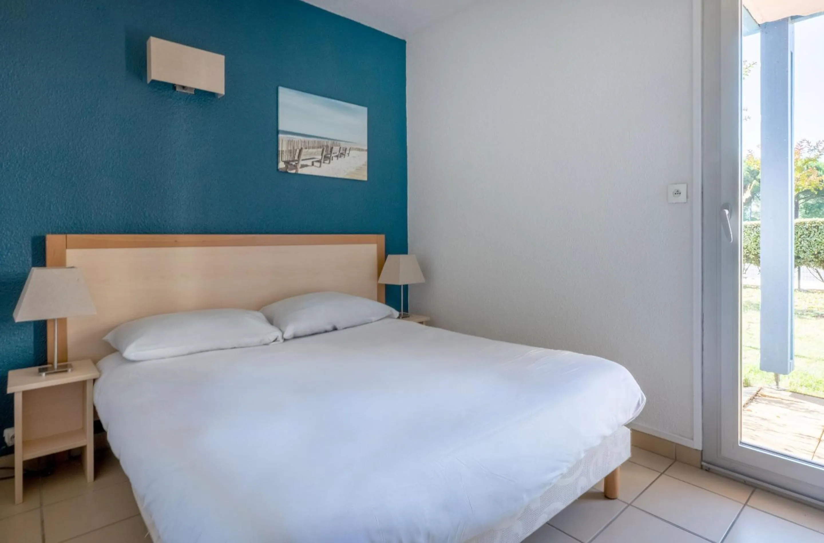 Bedroom, Bed in Résidence Odalys Du Port