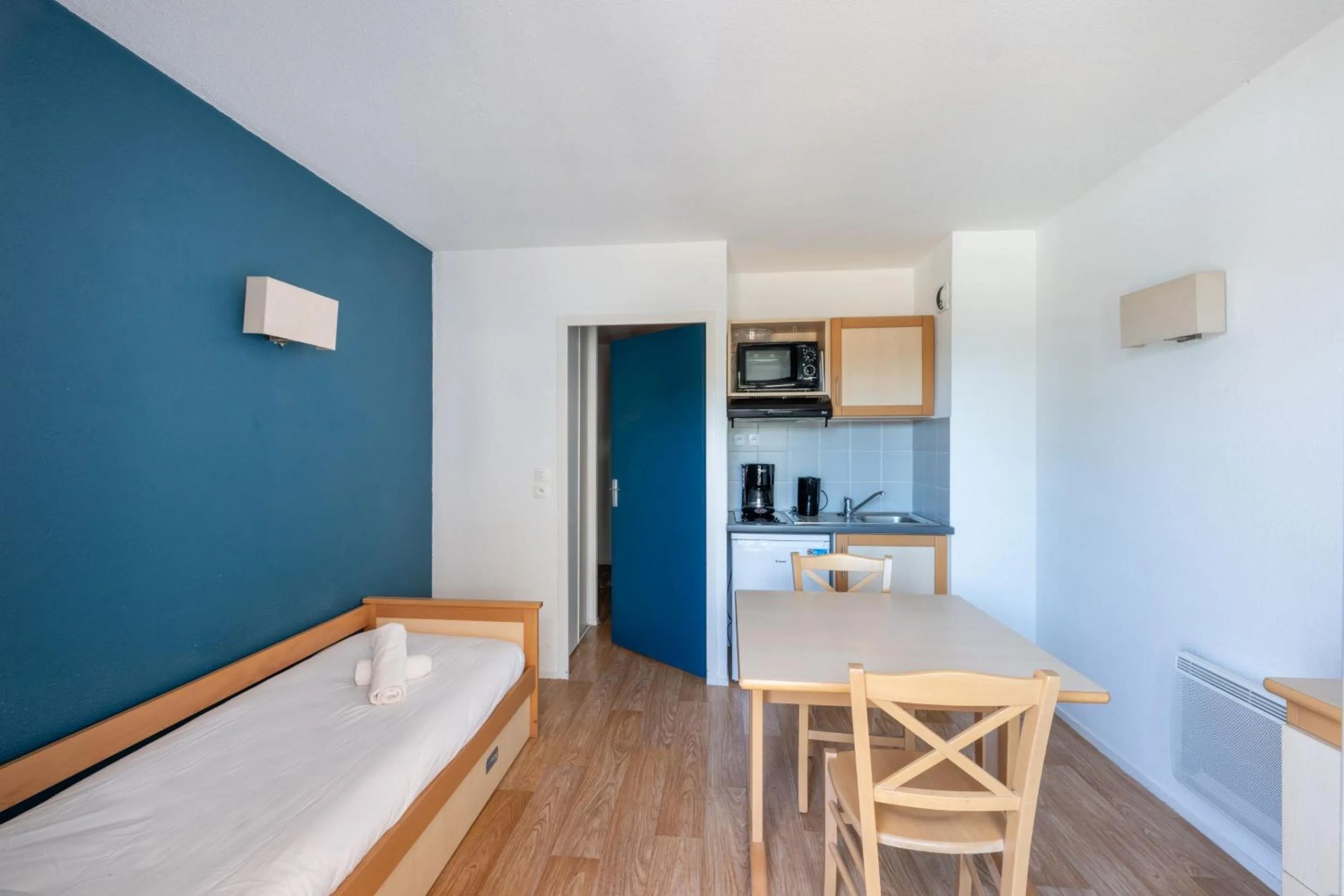 Dining area in Résidence Odalys Du Port