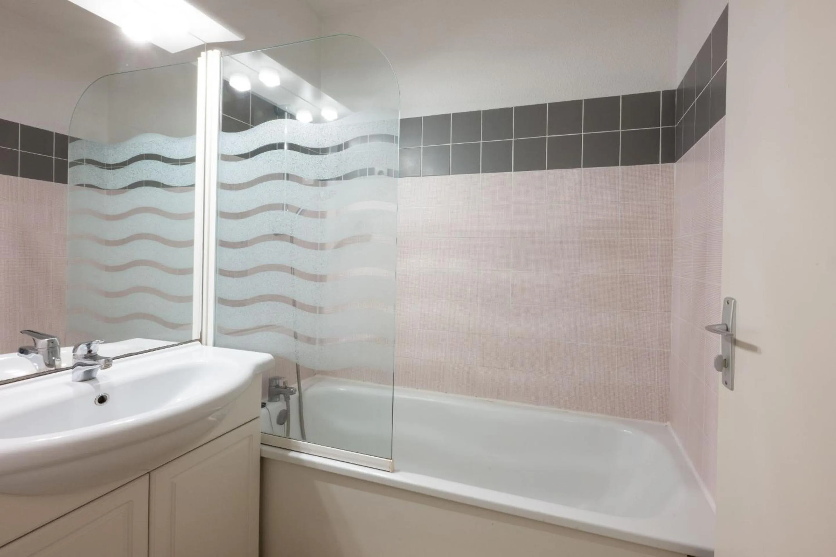 Bathroom in Résidence Odalys Du Port