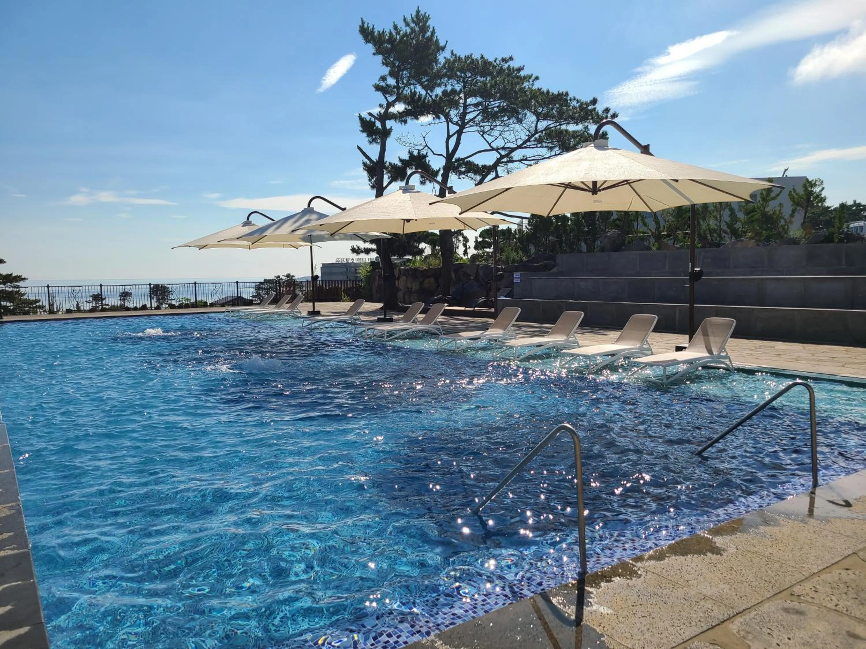 Swimming pool in Villa de Aewol