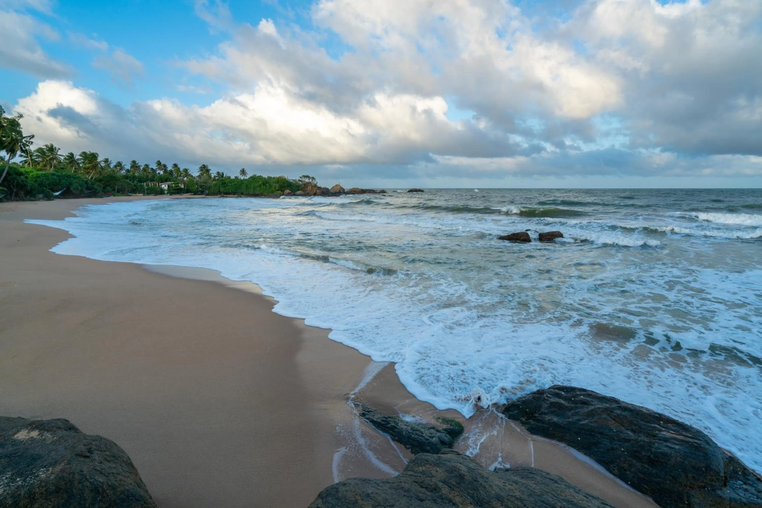 Beach in Sundara by Mosvold