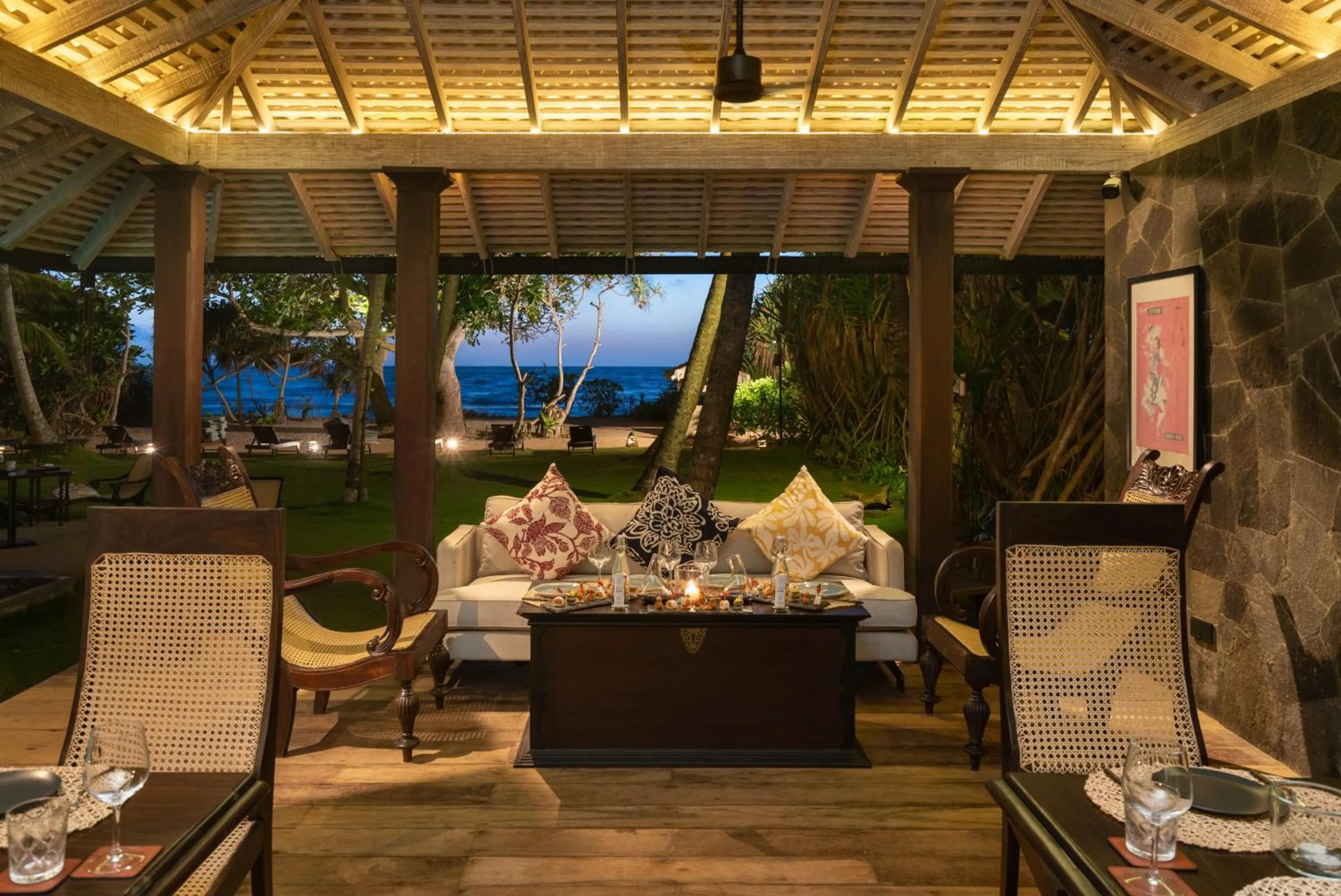 Restaurant/places to eat in Sundara by Mosvold