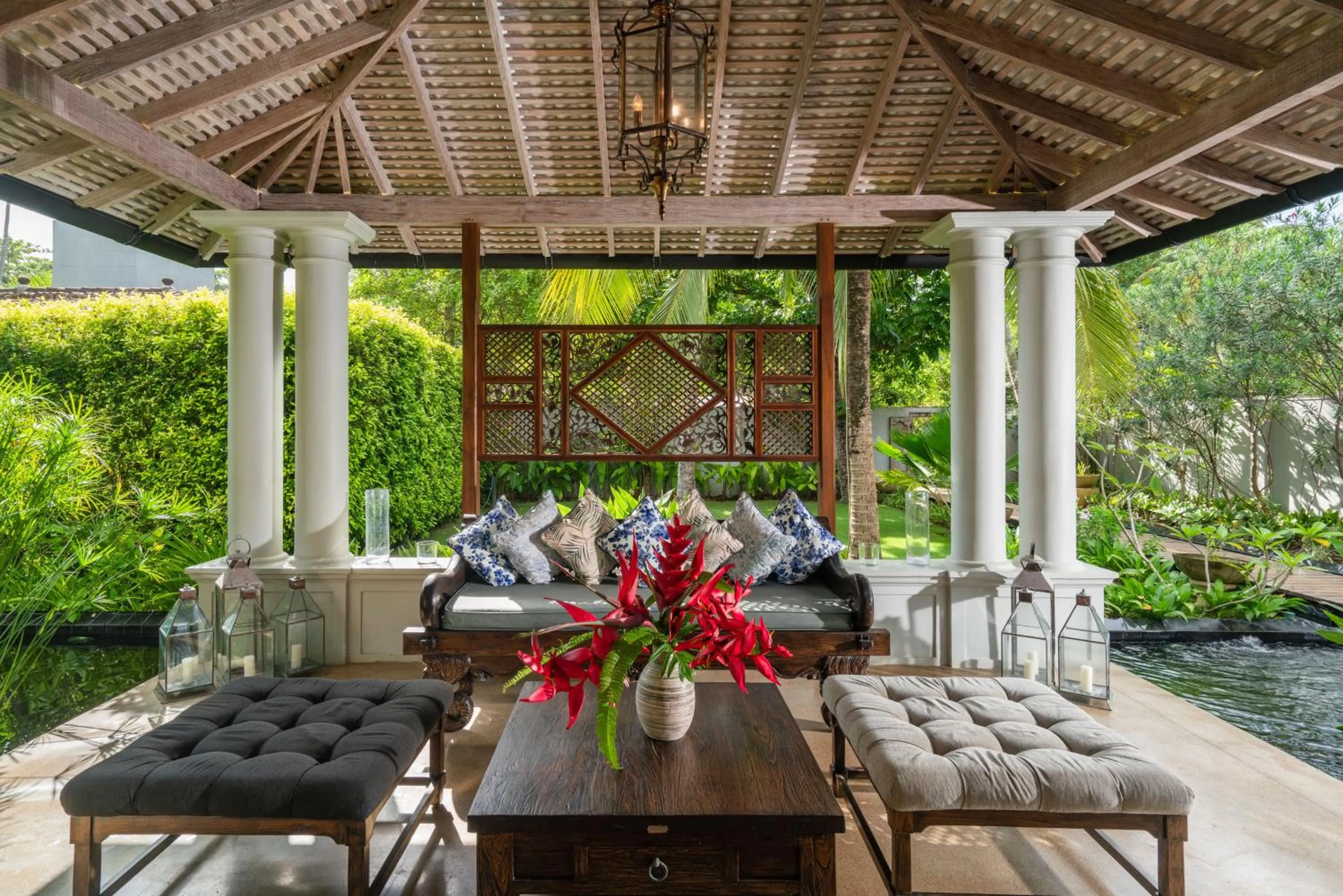 Facade/entrance in Sundara by Mosvold