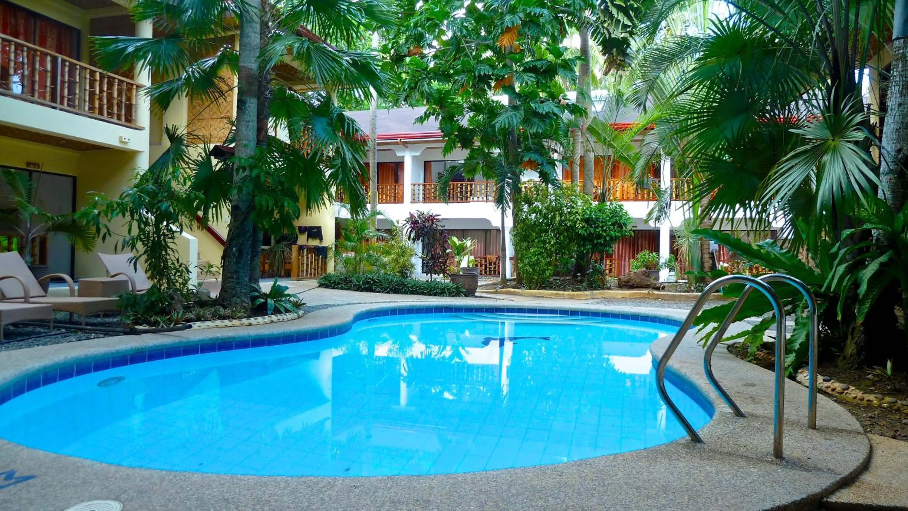 Facade/entrance in Alona Vida Beach Resort