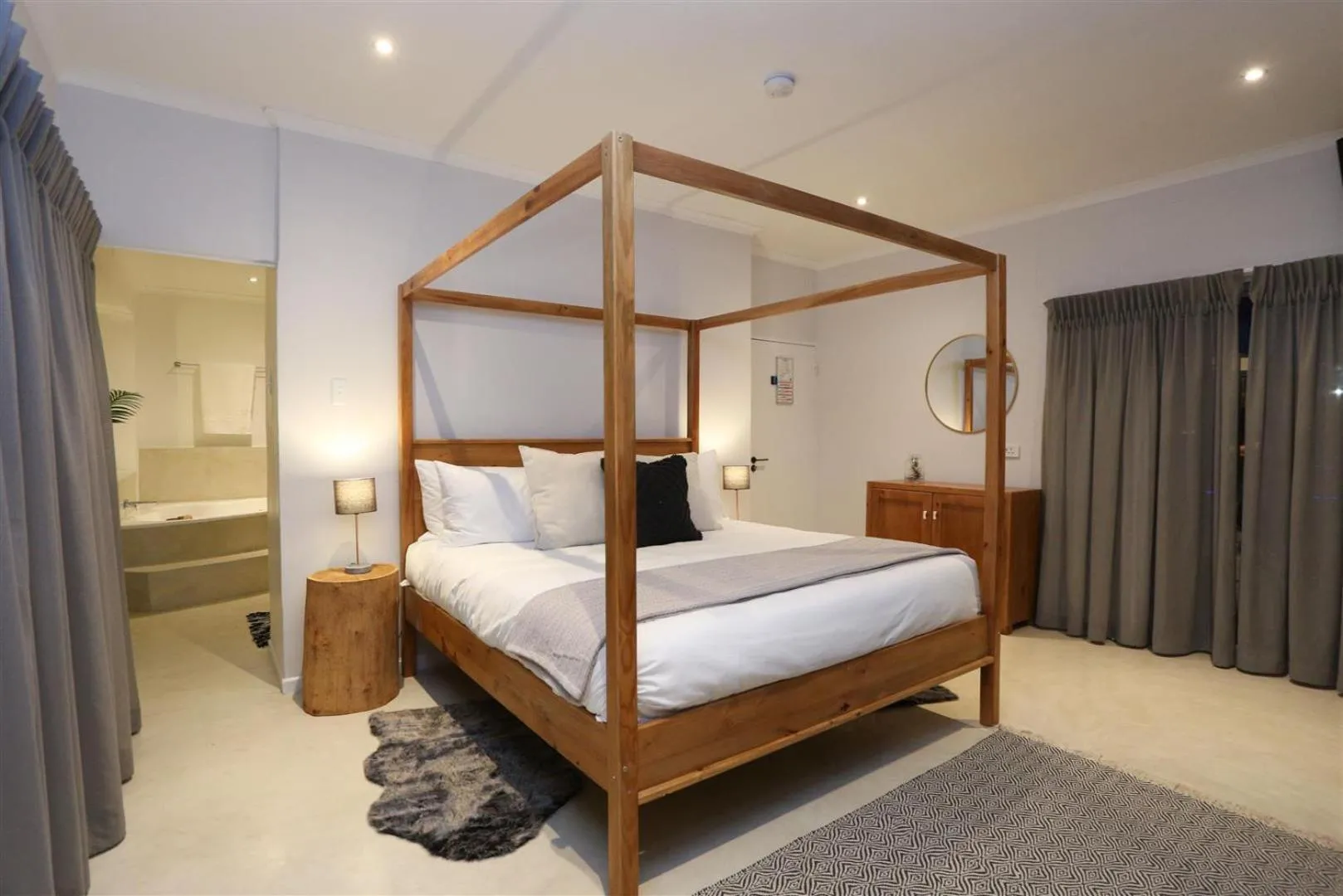 The Lookout Guest House