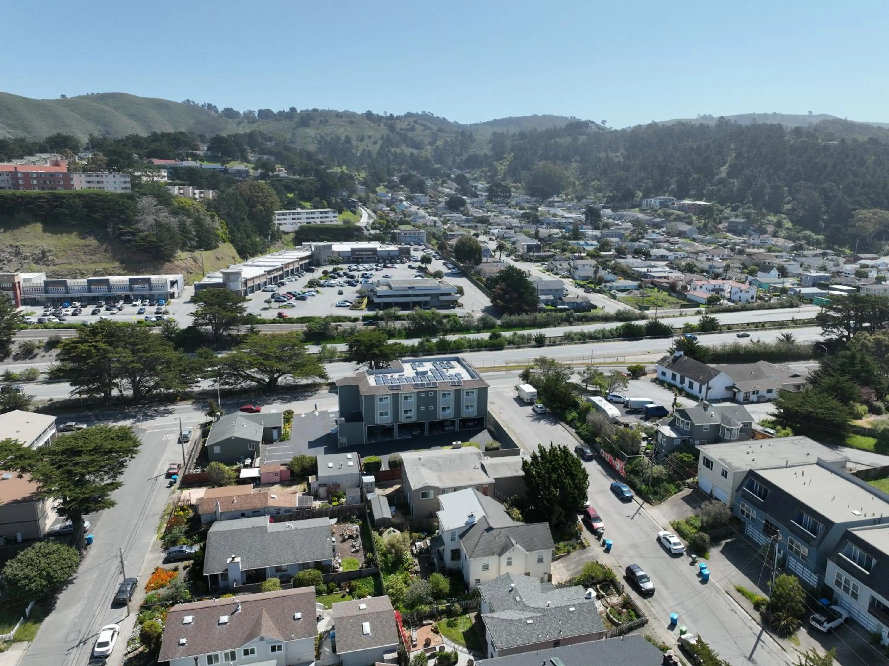 Property building in PACIFIC DRIFT San Francisco Pacifica