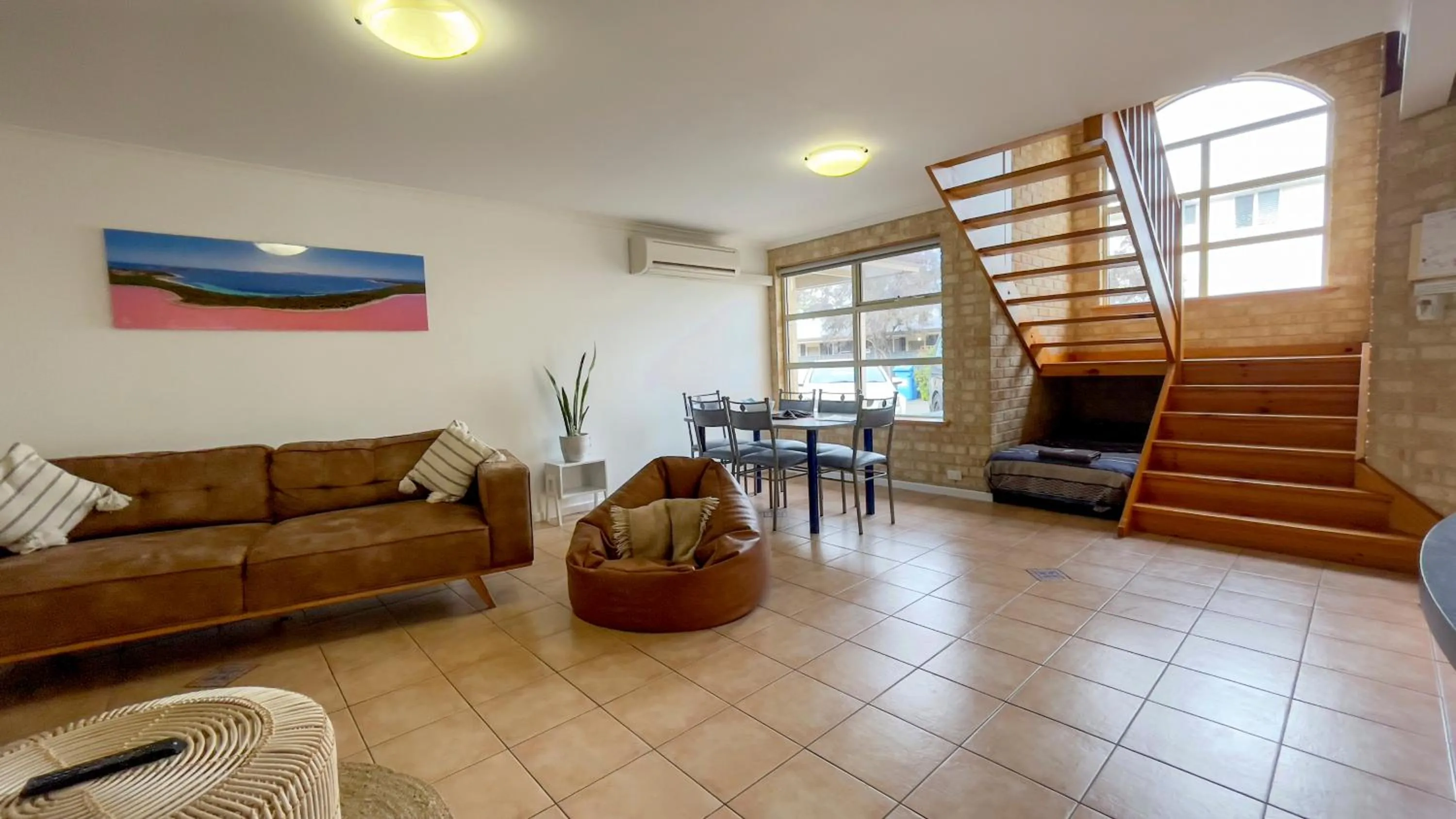 Esperance Foreshore Apartments