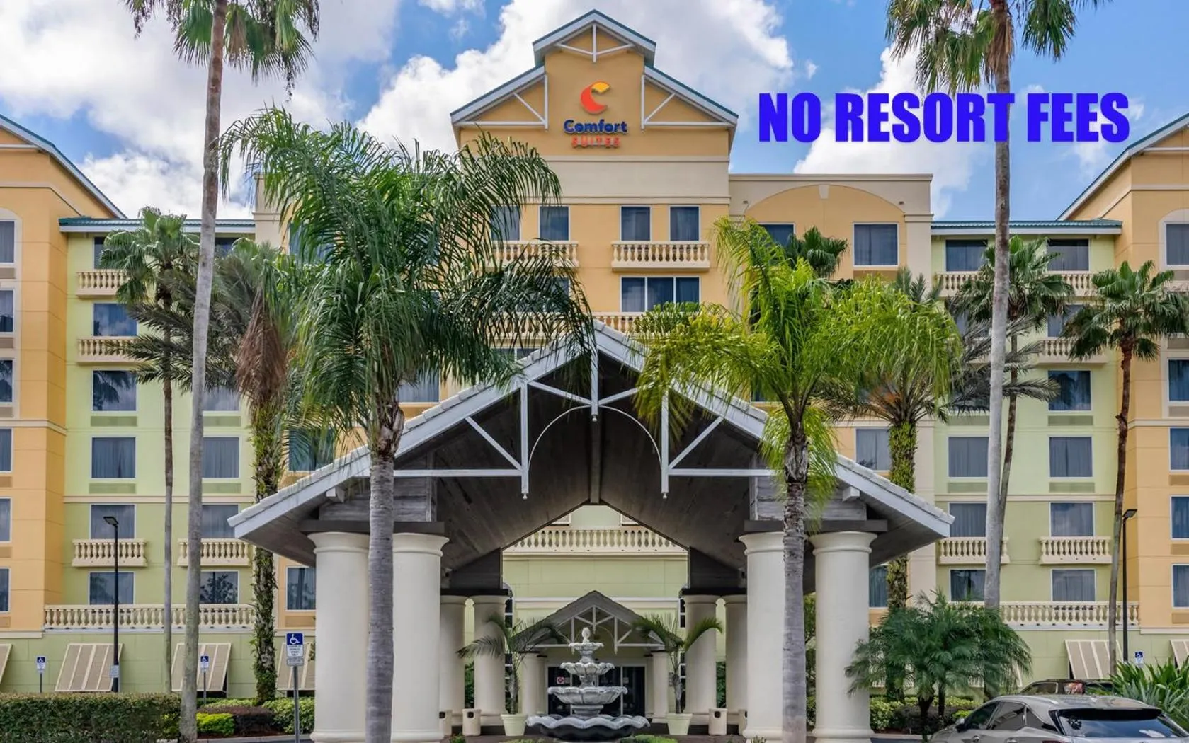 Property building in Comfort Suites Maingate East