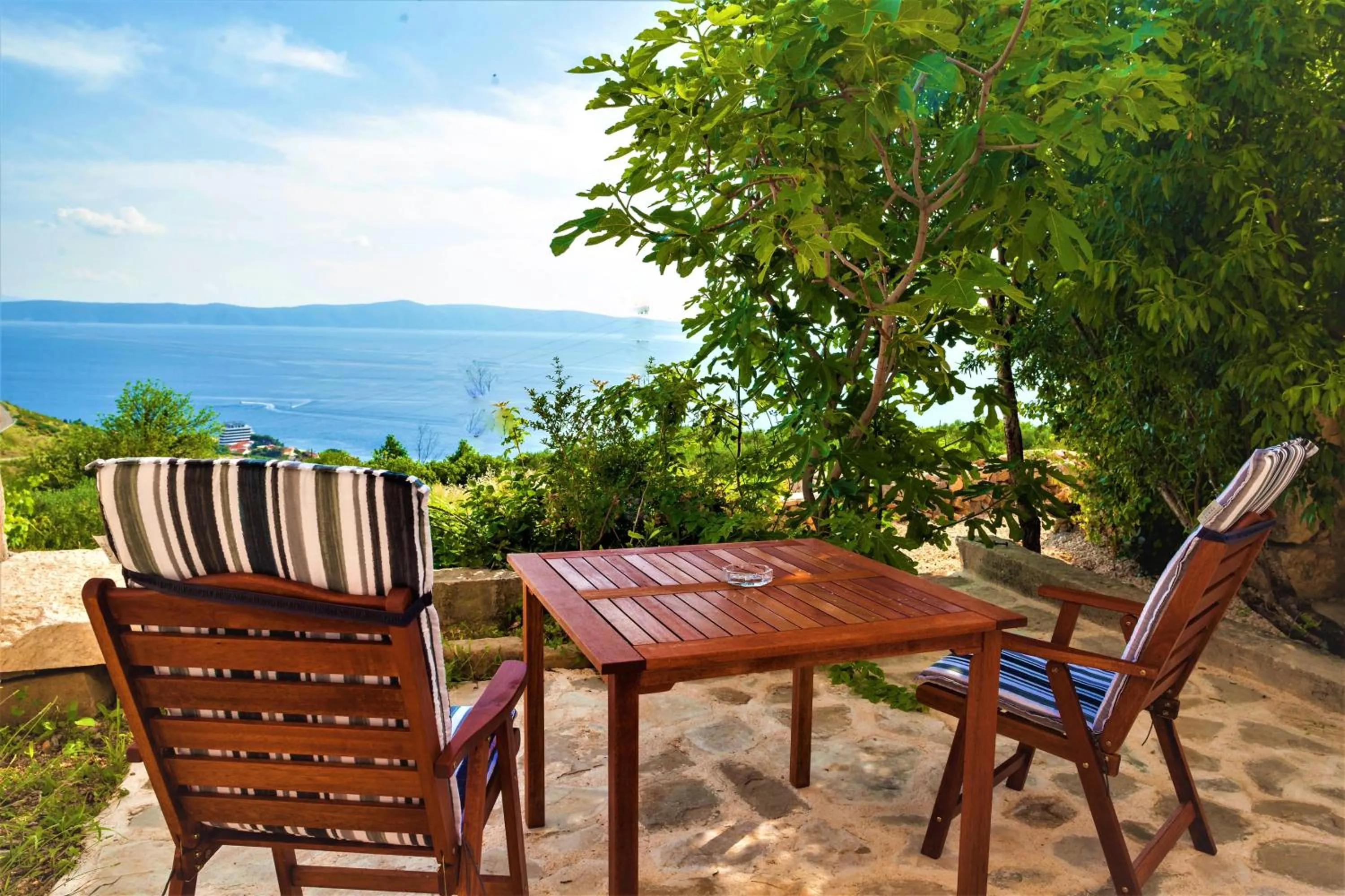 Elegant villa in Podgora with private pool and sea view