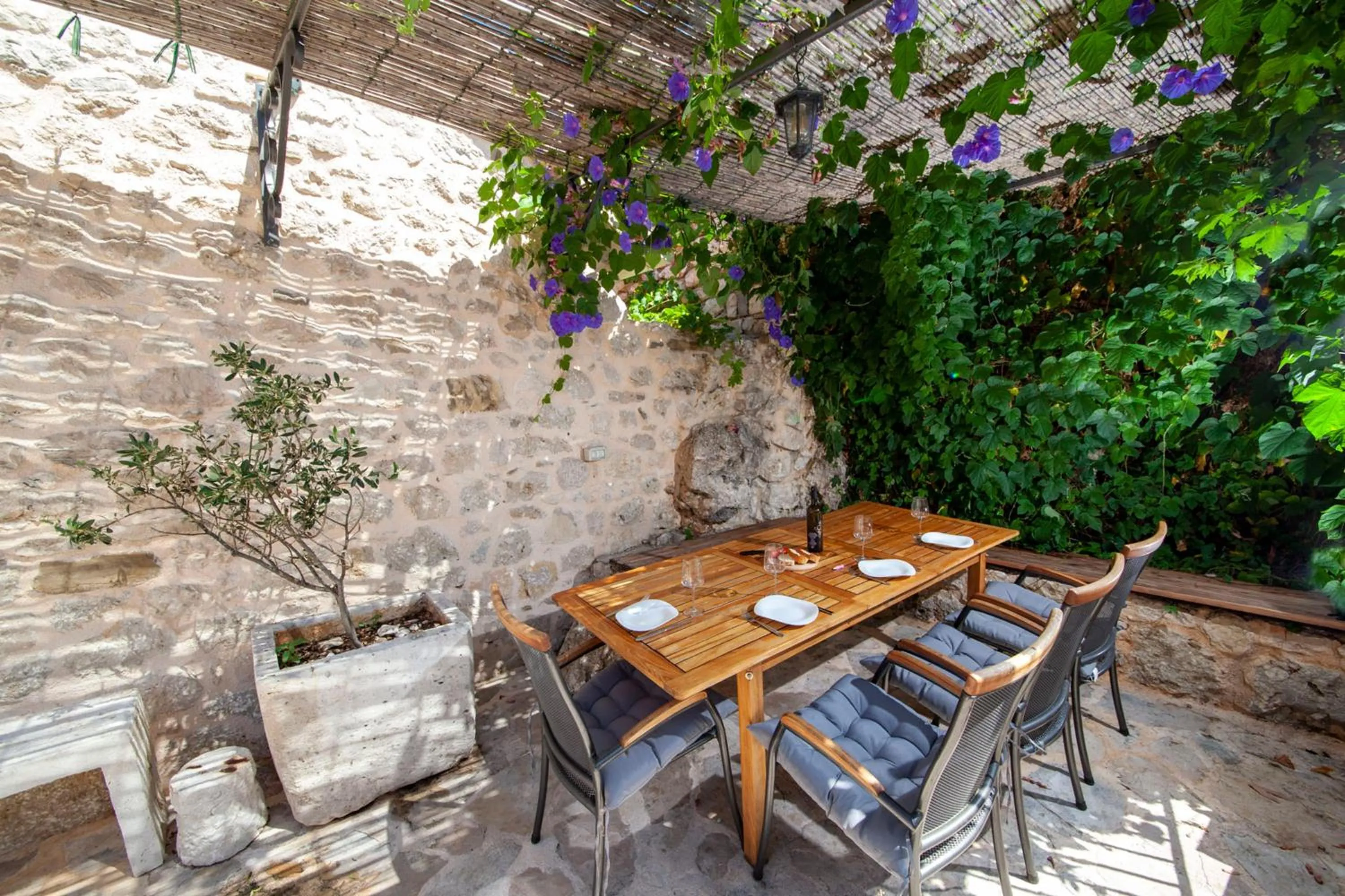 Balcony/Terrace in Elegant villa in Podgora with private pool and sea view