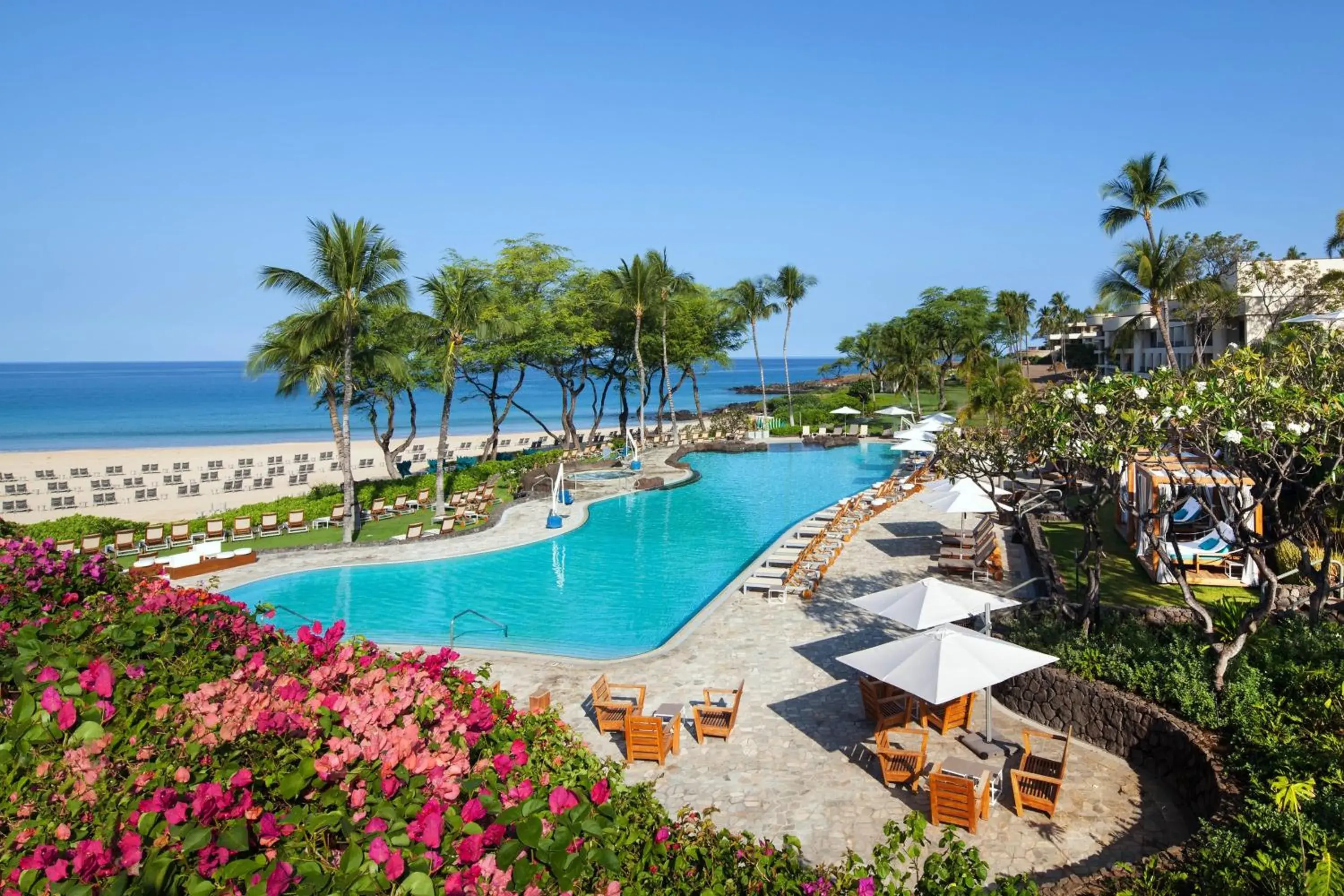 Swimming pool in The Westin Hapuna Beach Resort Swimming pool in The Westin Hapuna Beach Resort