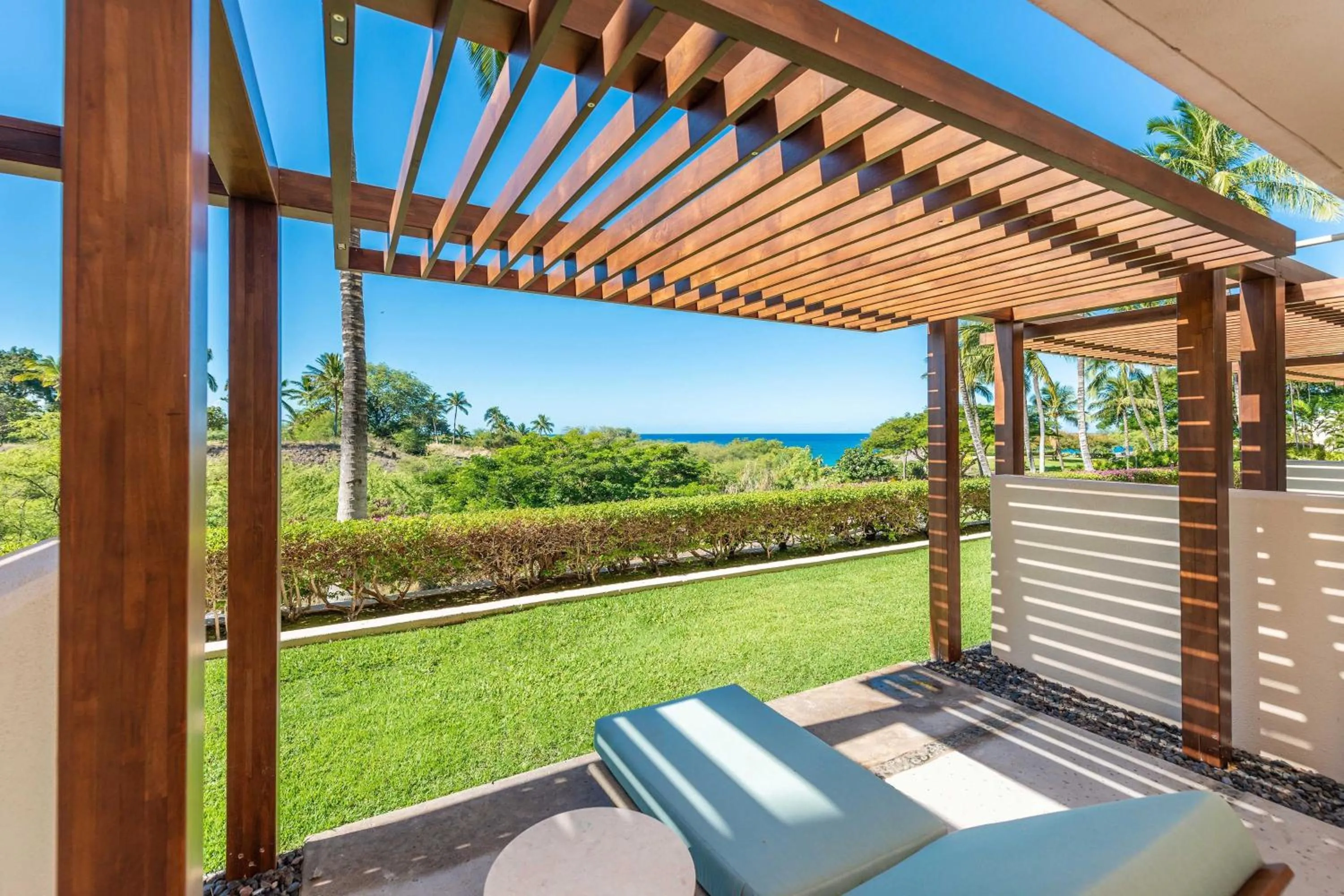 Photo of the whole room in The Westin Hapuna Beach Resort