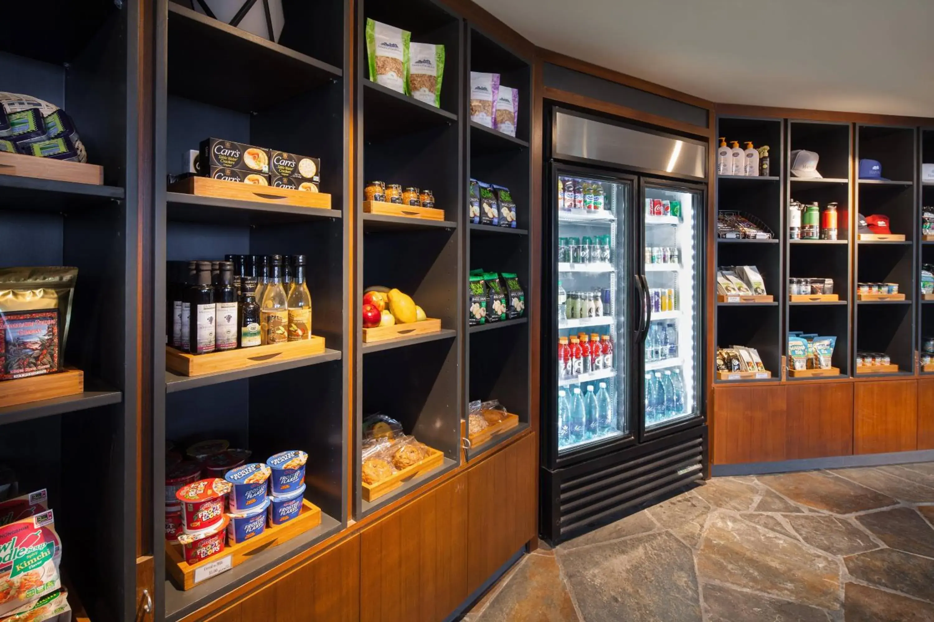 Lounge or bar in The Westin Hapuna Beach Resort Lounge or bar in The Westin Hapuna Beach Resort