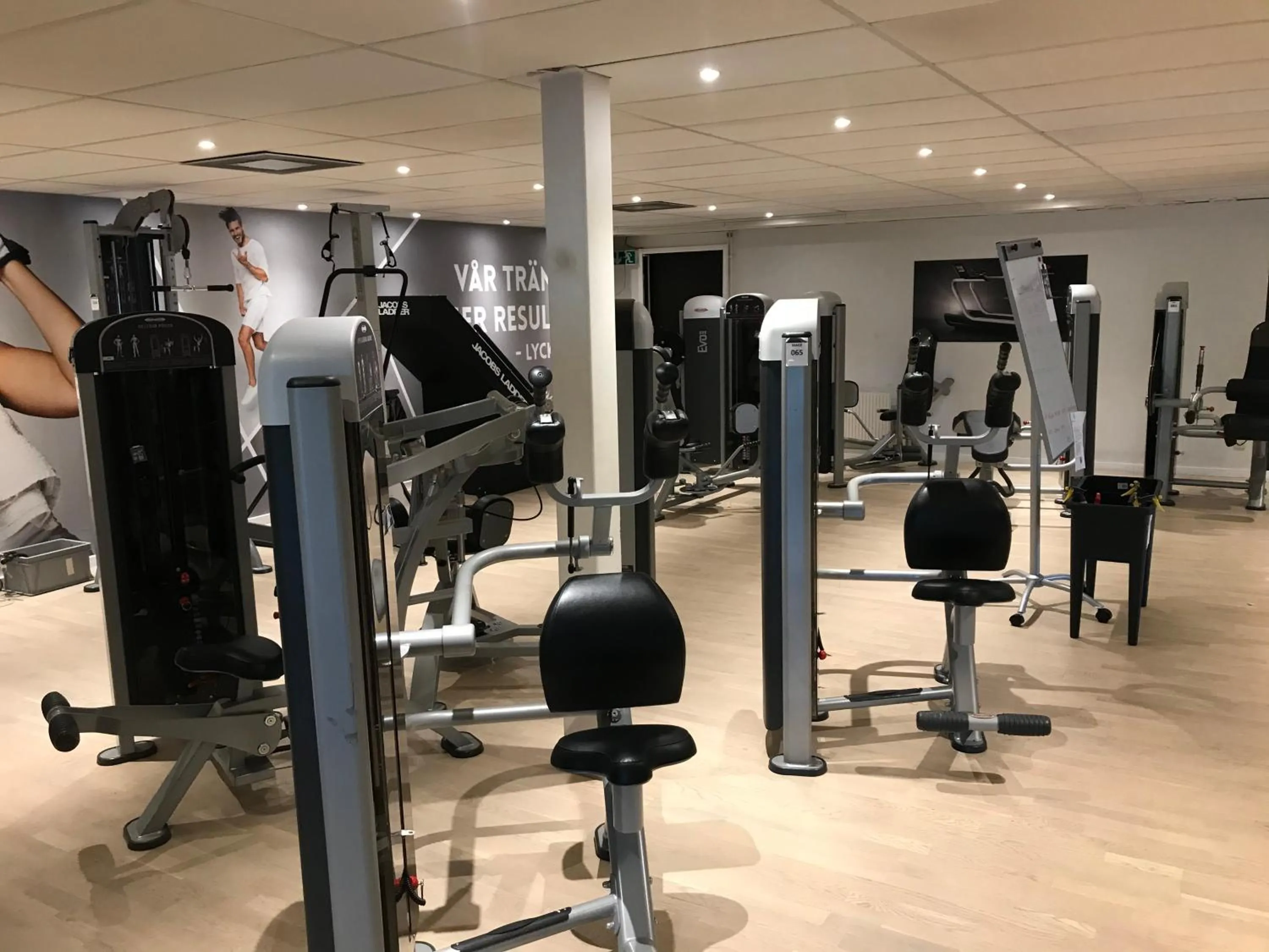 Fitness centre/facilities in Green Door Hotel