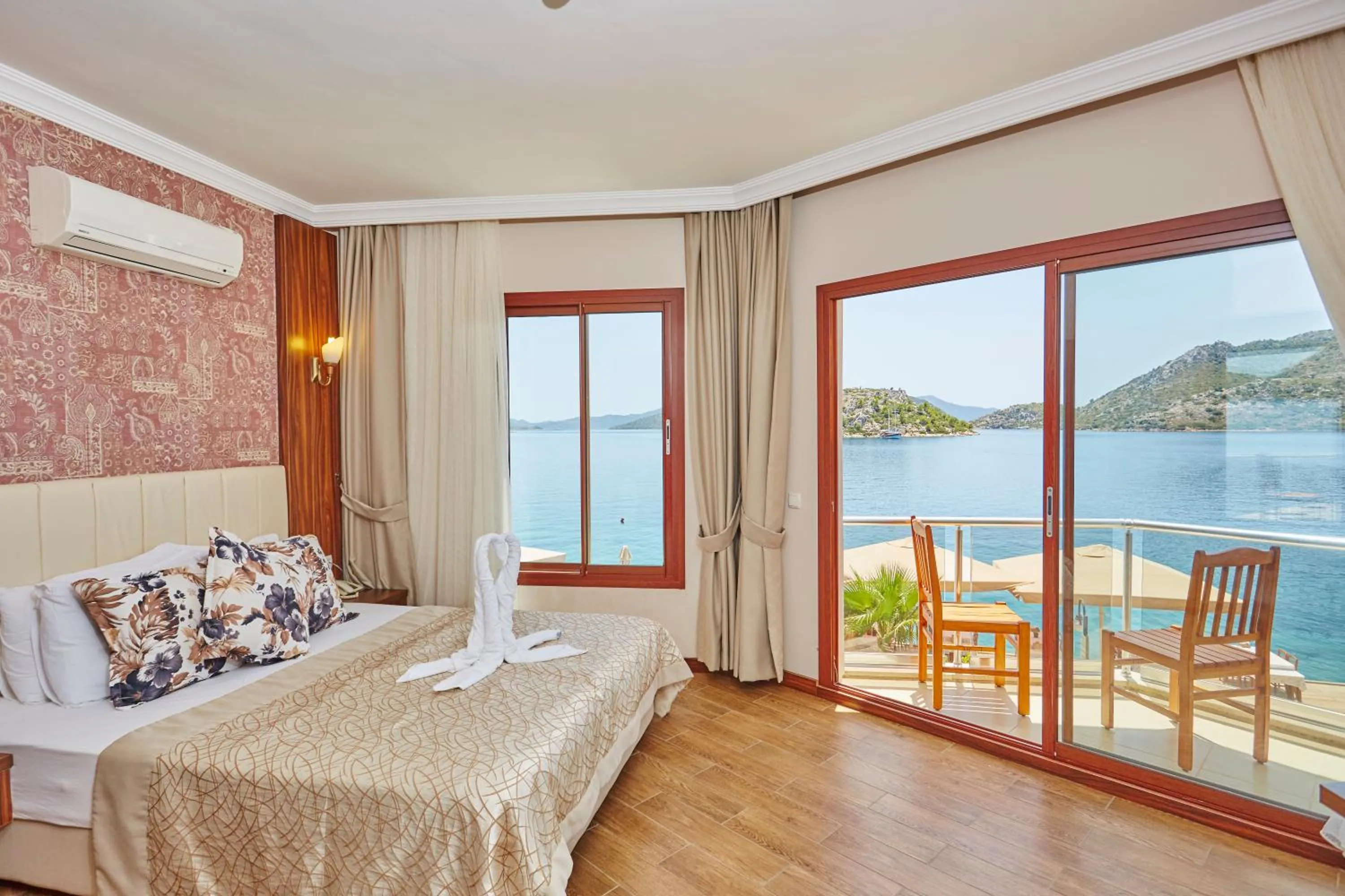 Photo of the whole room in Tymnos Hotel