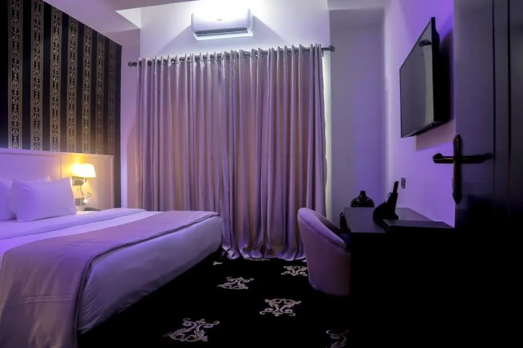 Bedroom, Bed in BON Hotel Ikeja Residence