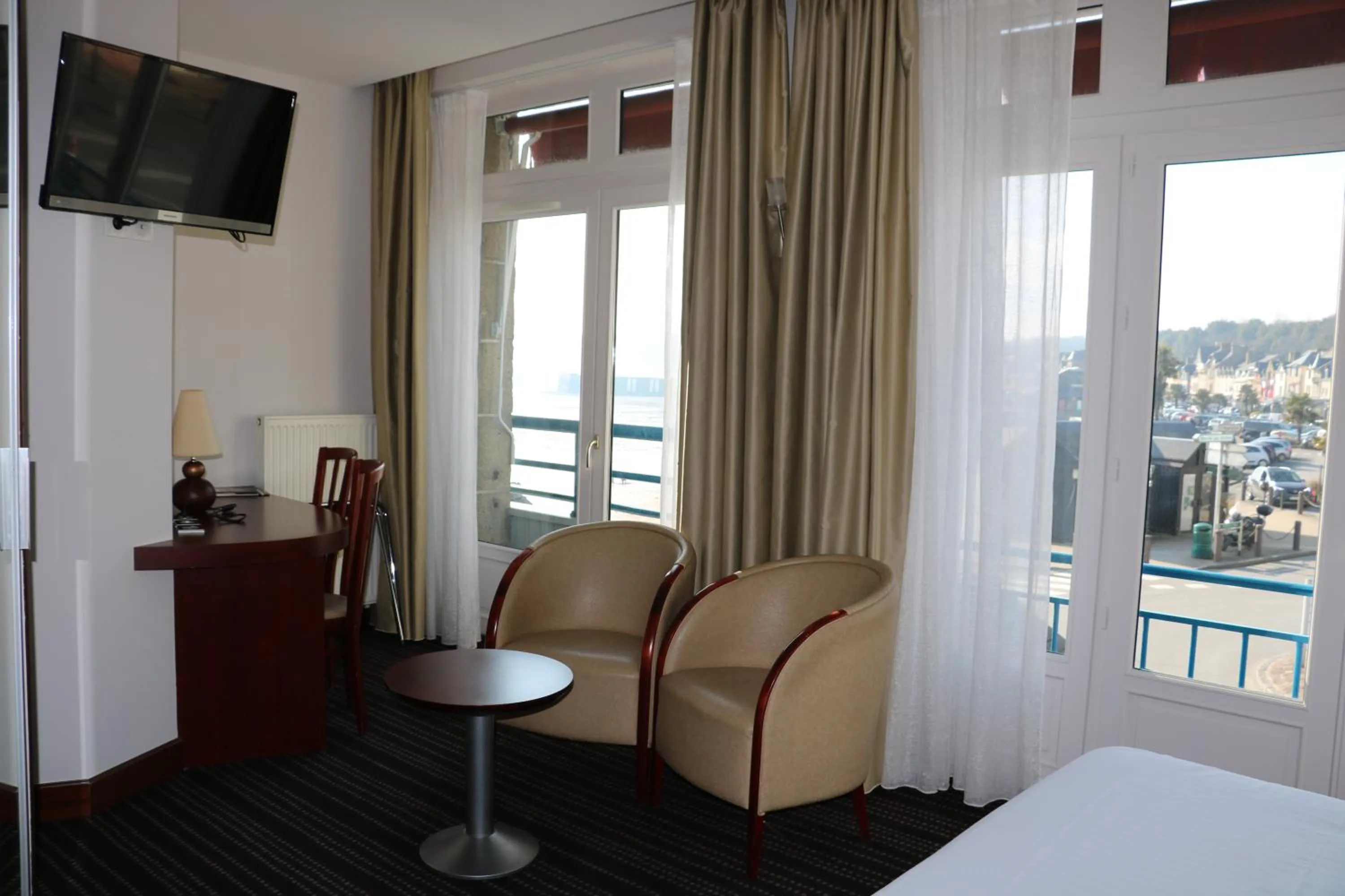 Bed in La Mere Champlain