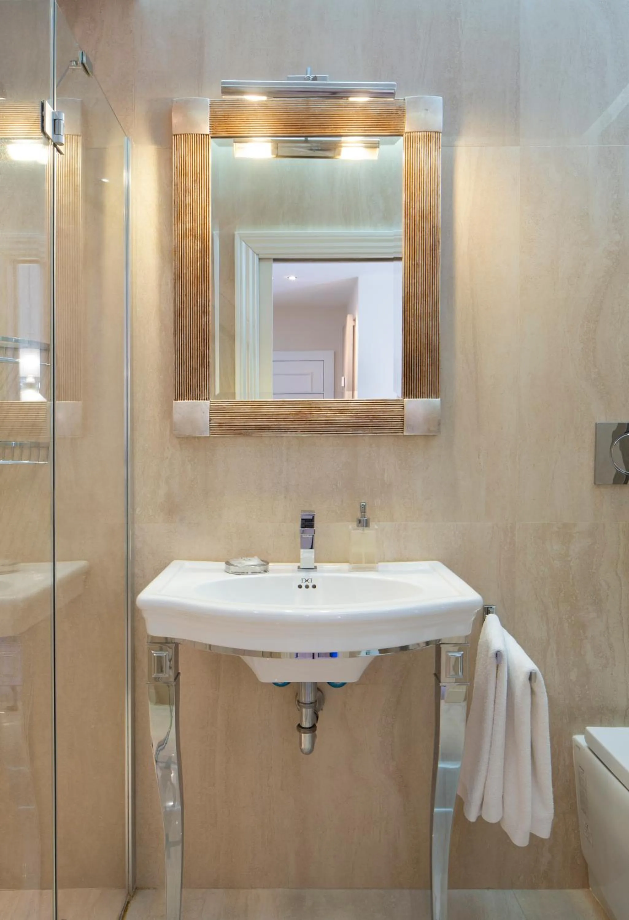 Bathroom in Suite Milano Duomo