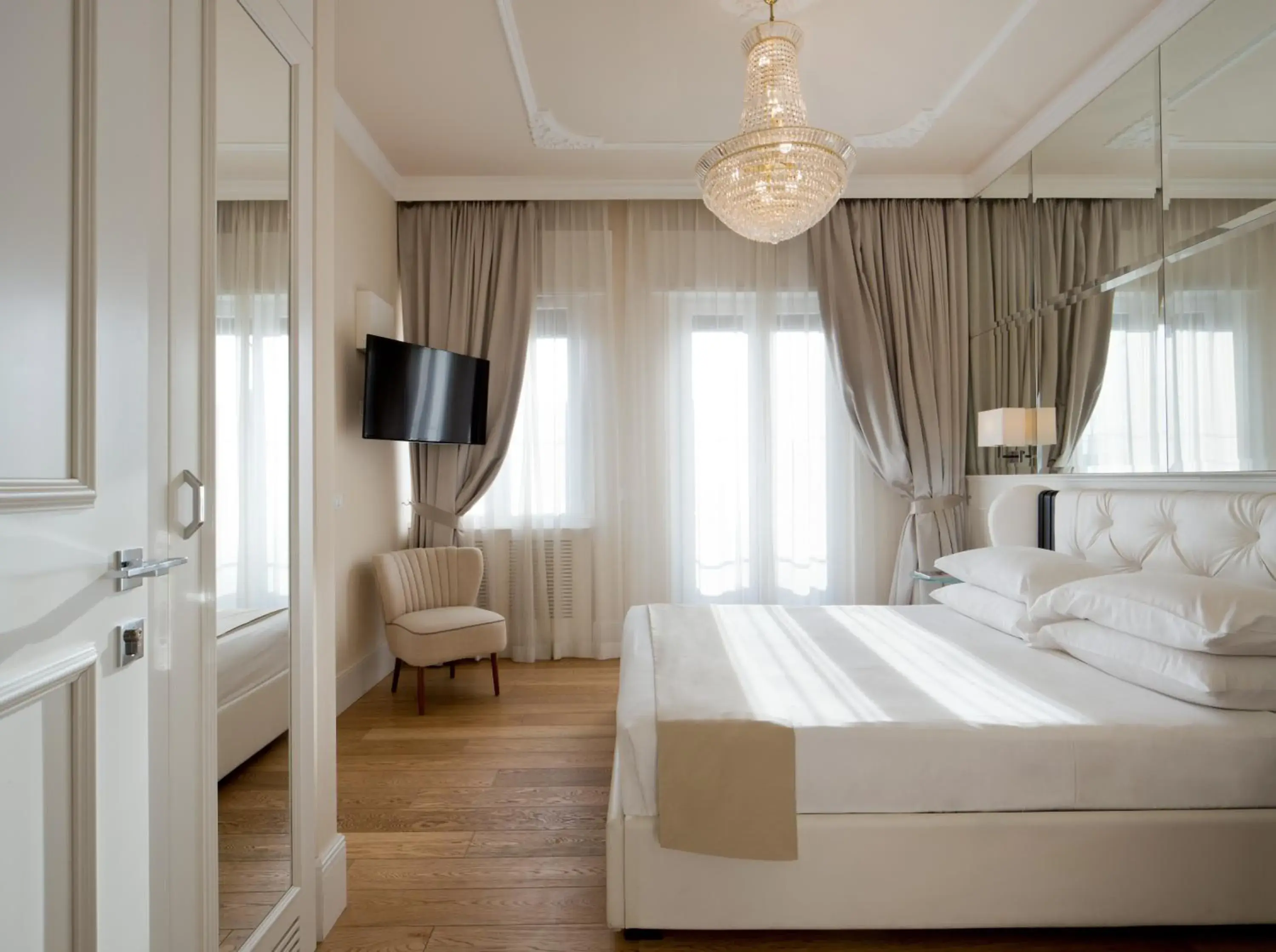 Bed in Suite Milano Duomo Bed in Suite Milano Duomo