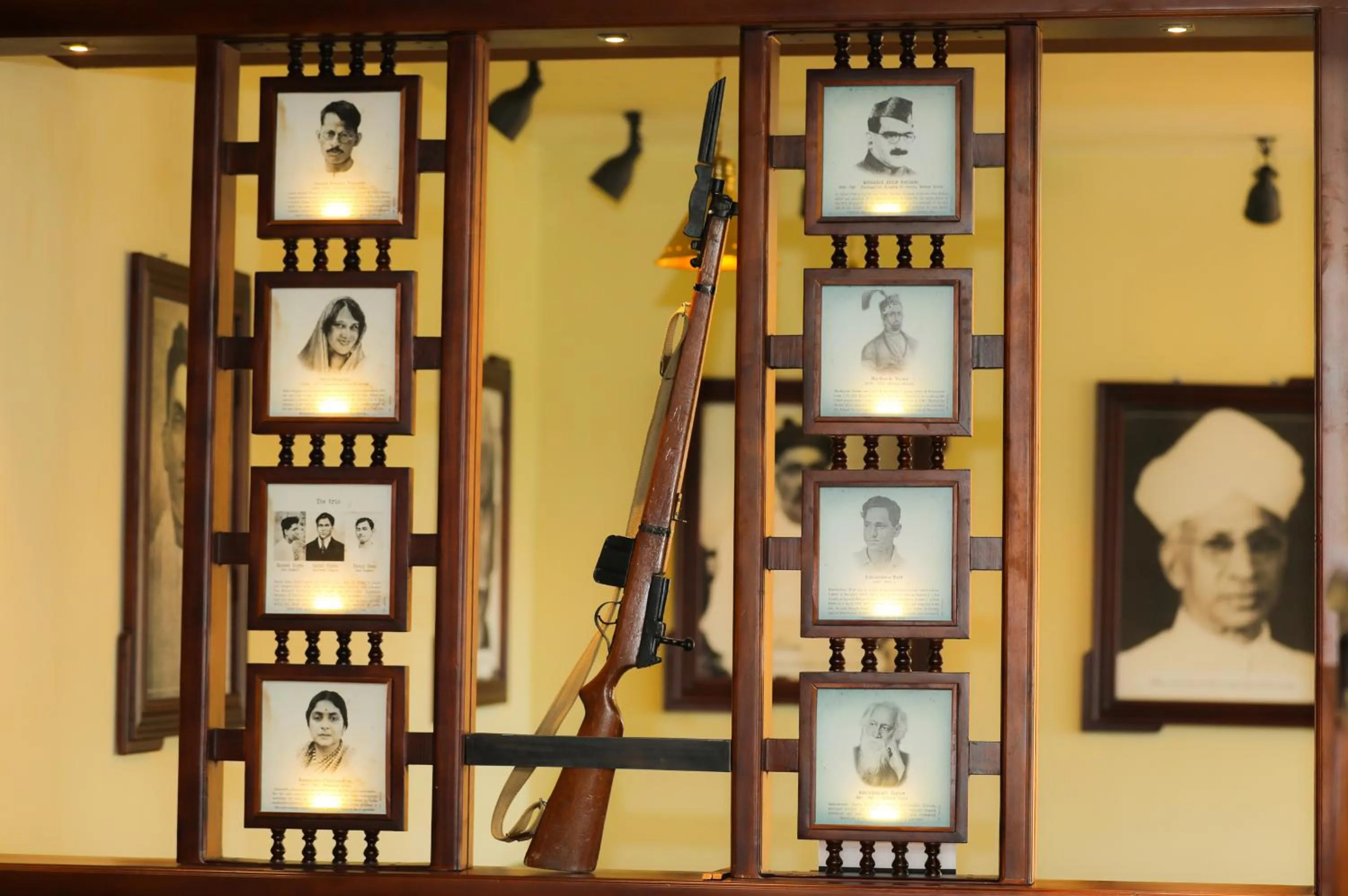 Restaurant/places to eat in The Times Hotel