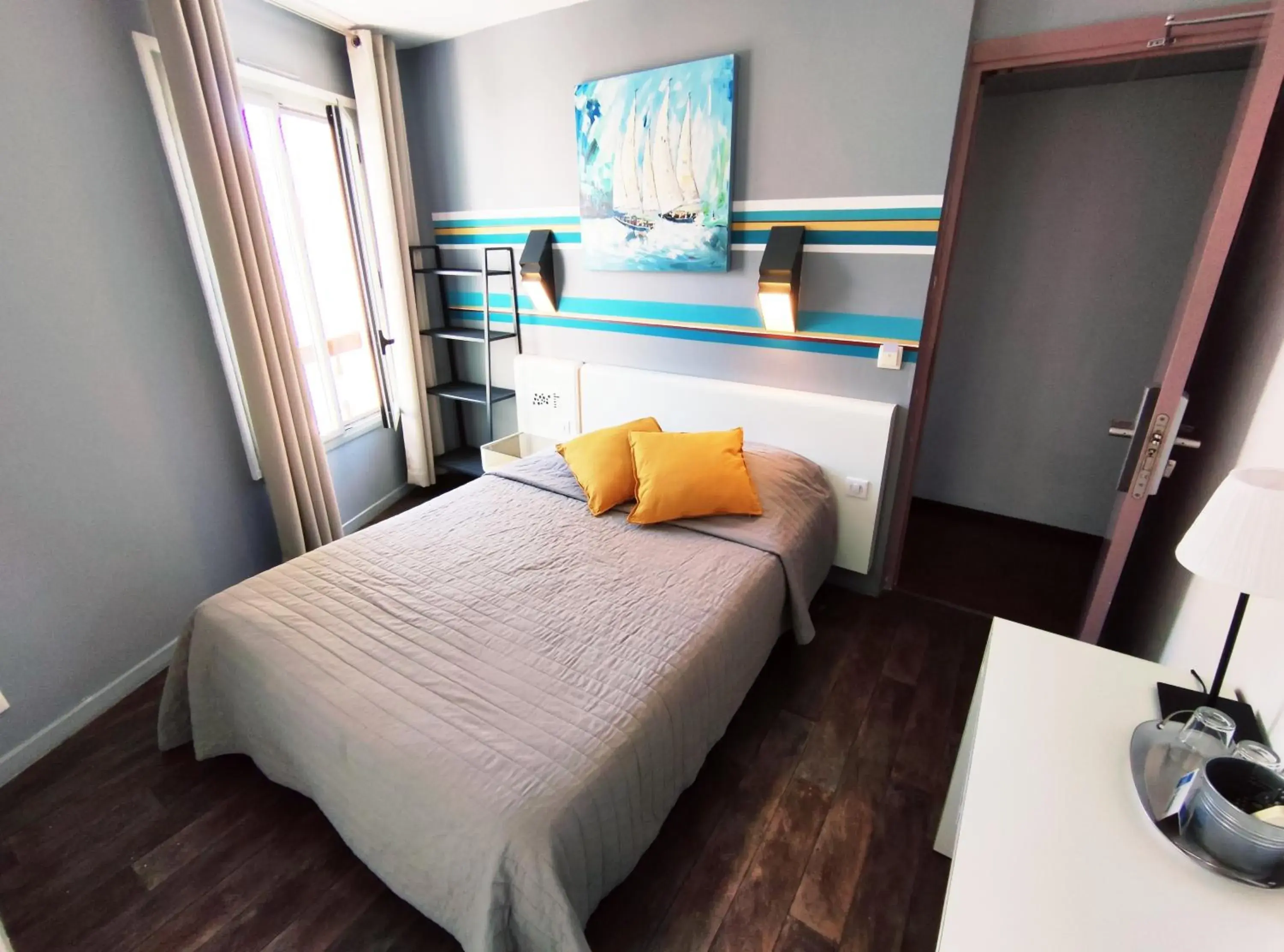 Comfort Double Room in Boutique Hôtel La Victoire - Vence centre Comfort Double Room in Boutique Hôtel La Victoire - Vence centre