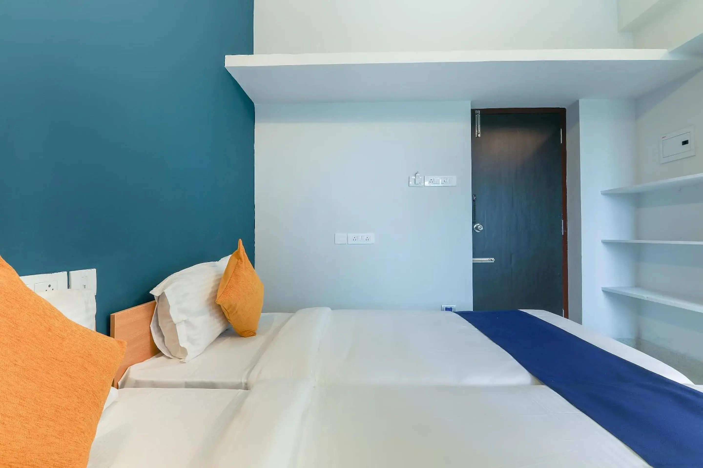 Bedroom in Hotel O Maraimalai Nagar Bedroom in Hotel O Maraimalai Nagar