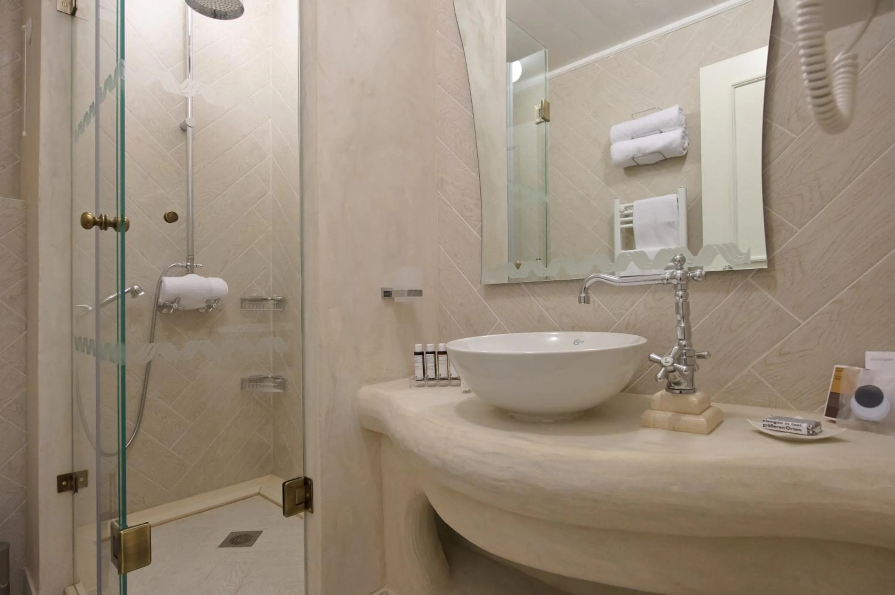 Bathroom in Orologopoulos Mansion Luxury Hotel