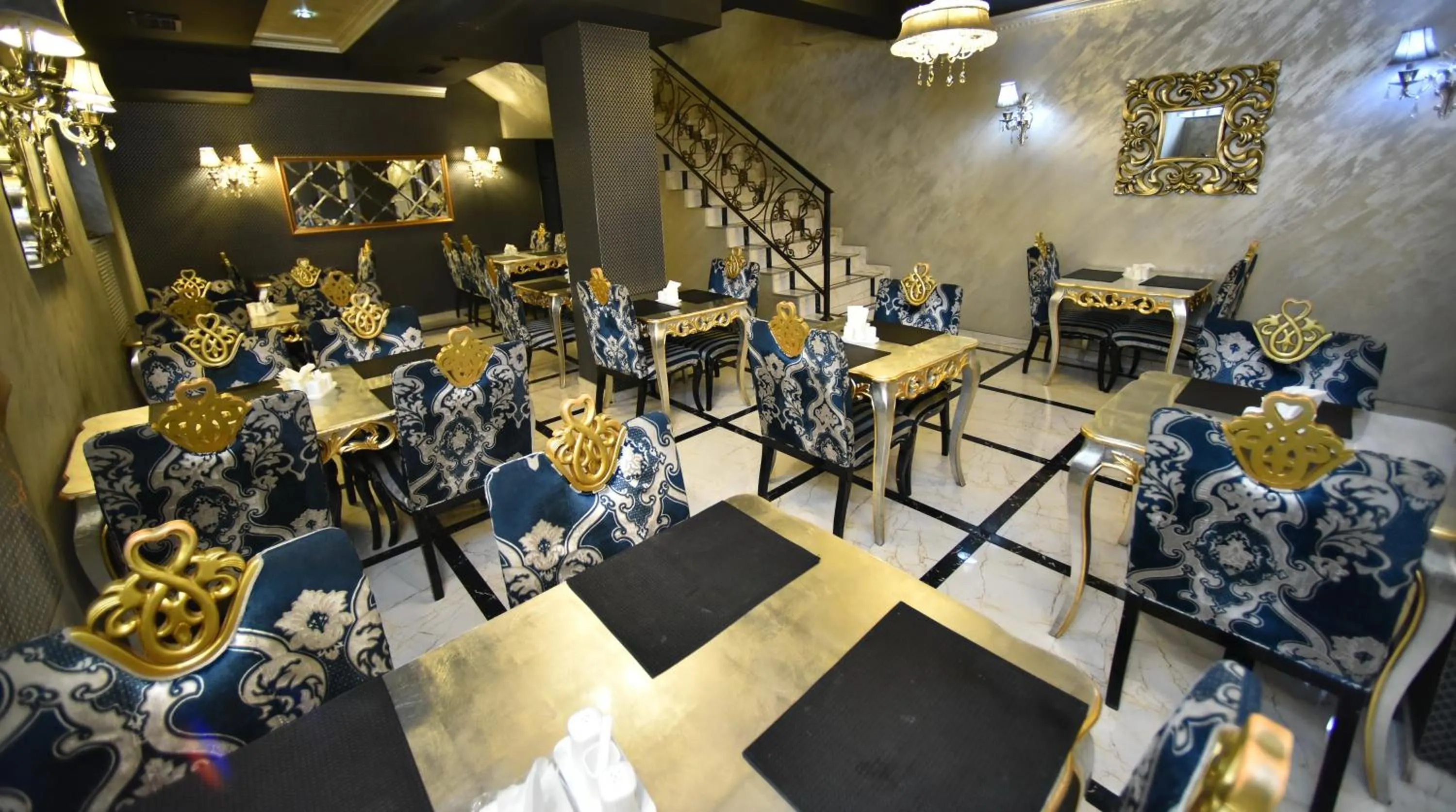 Restaurant/places to eat in Imperial Palace Hotel Yerevan