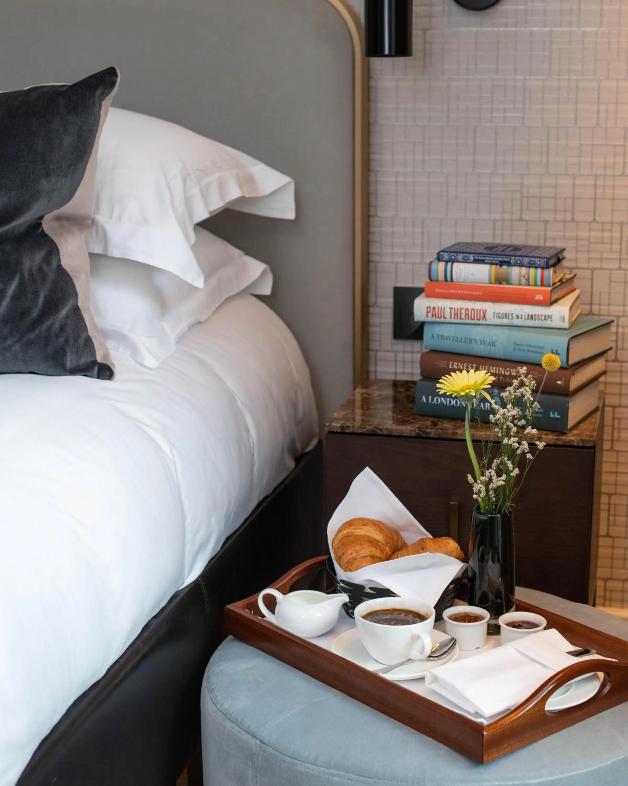 room service, Bed in The Guardsman - Preferred Hotels and Resorts