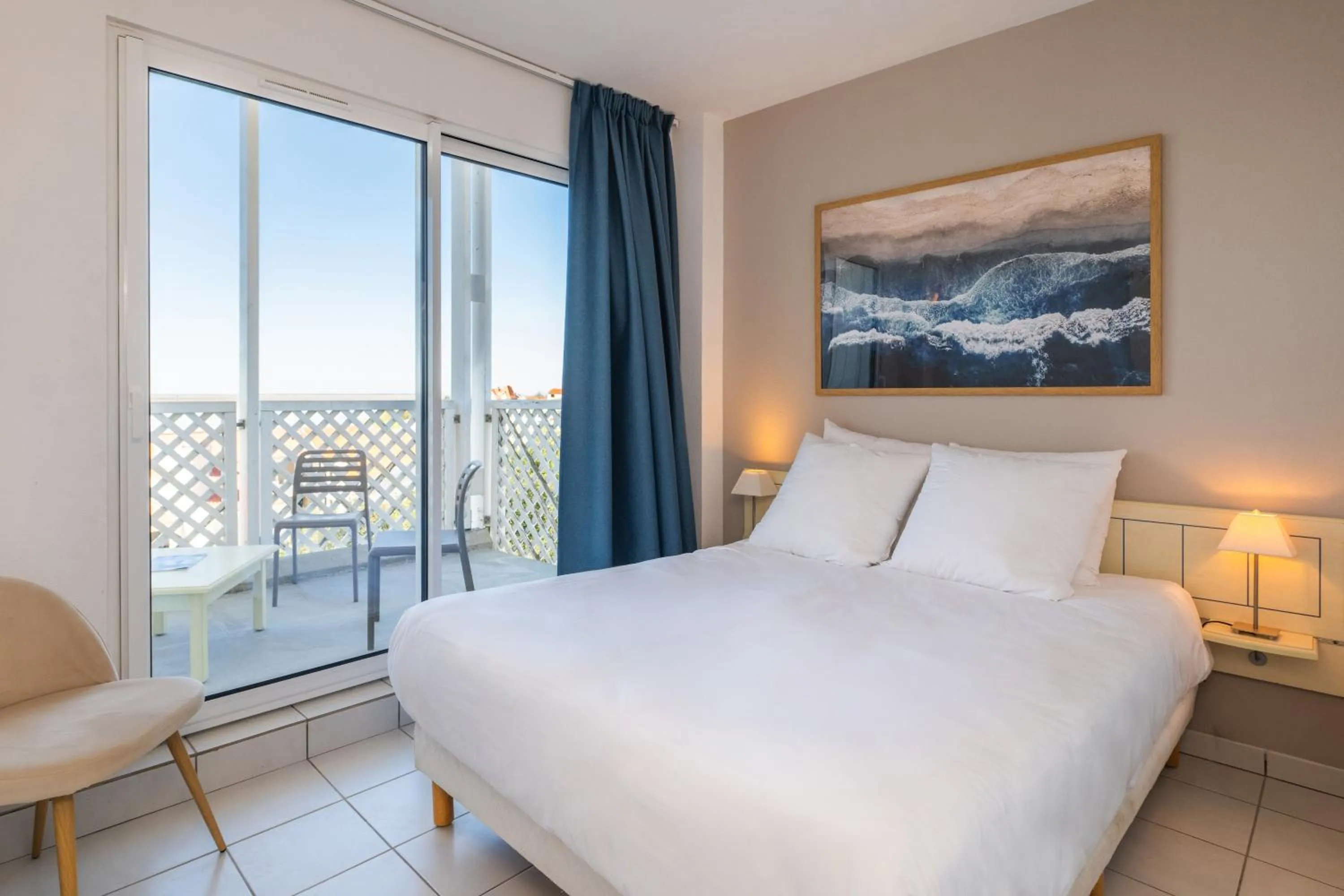 Bedroom, Bed in Résidence Odalys Les Terrasses de Fort Boyard