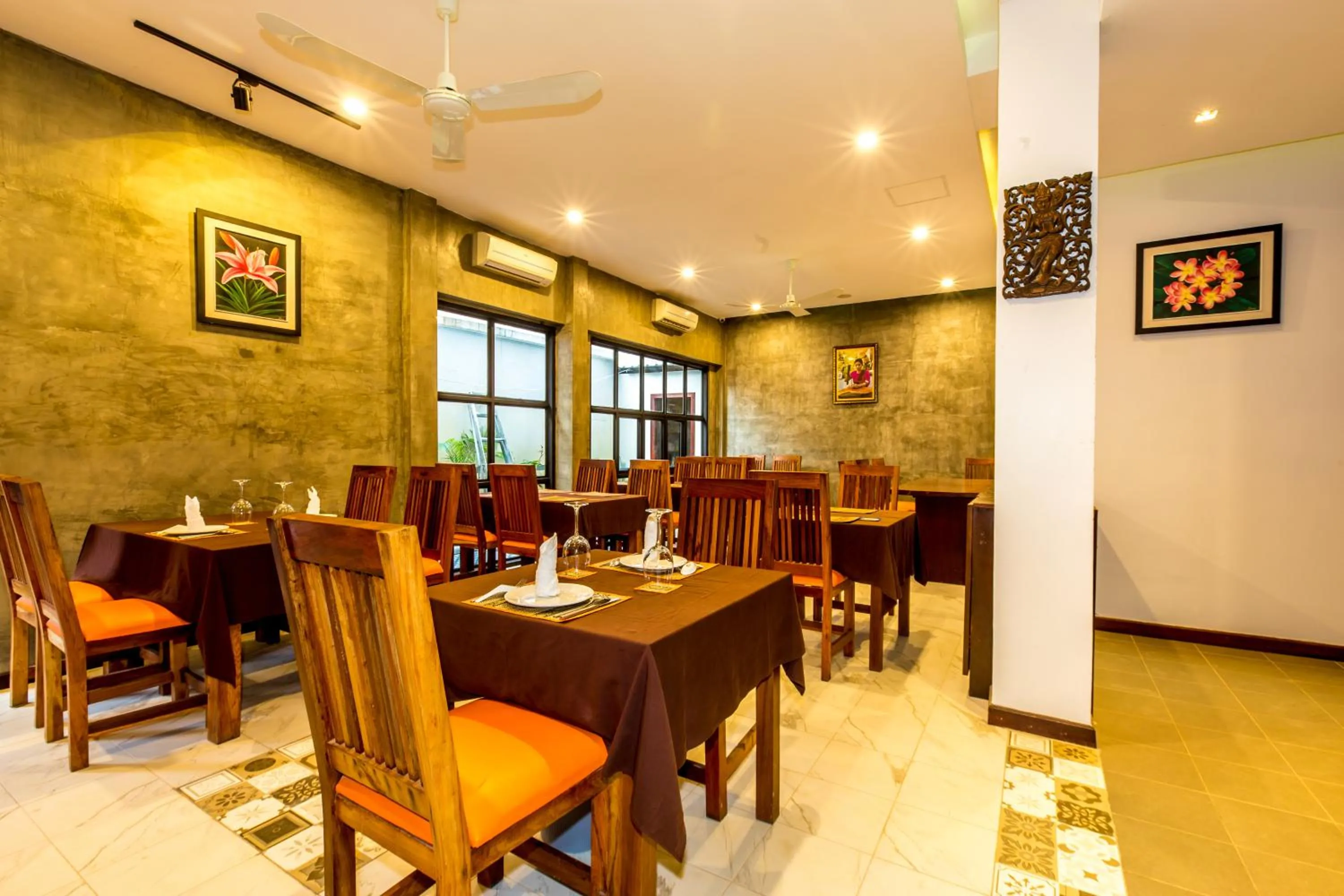 Restaurant/places to eat in CoolLand Residence & Spa