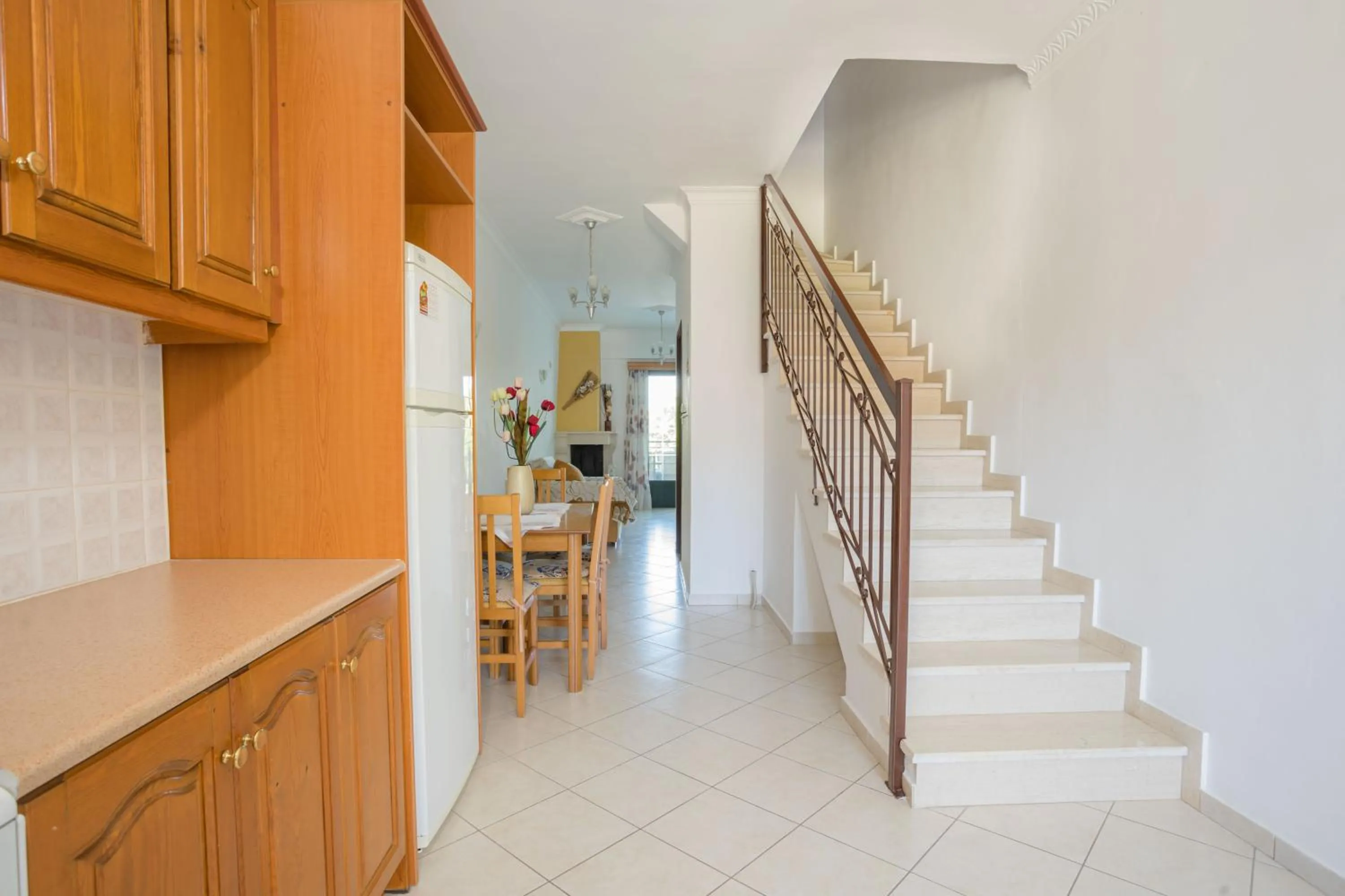 Ionion Apartments & Studios