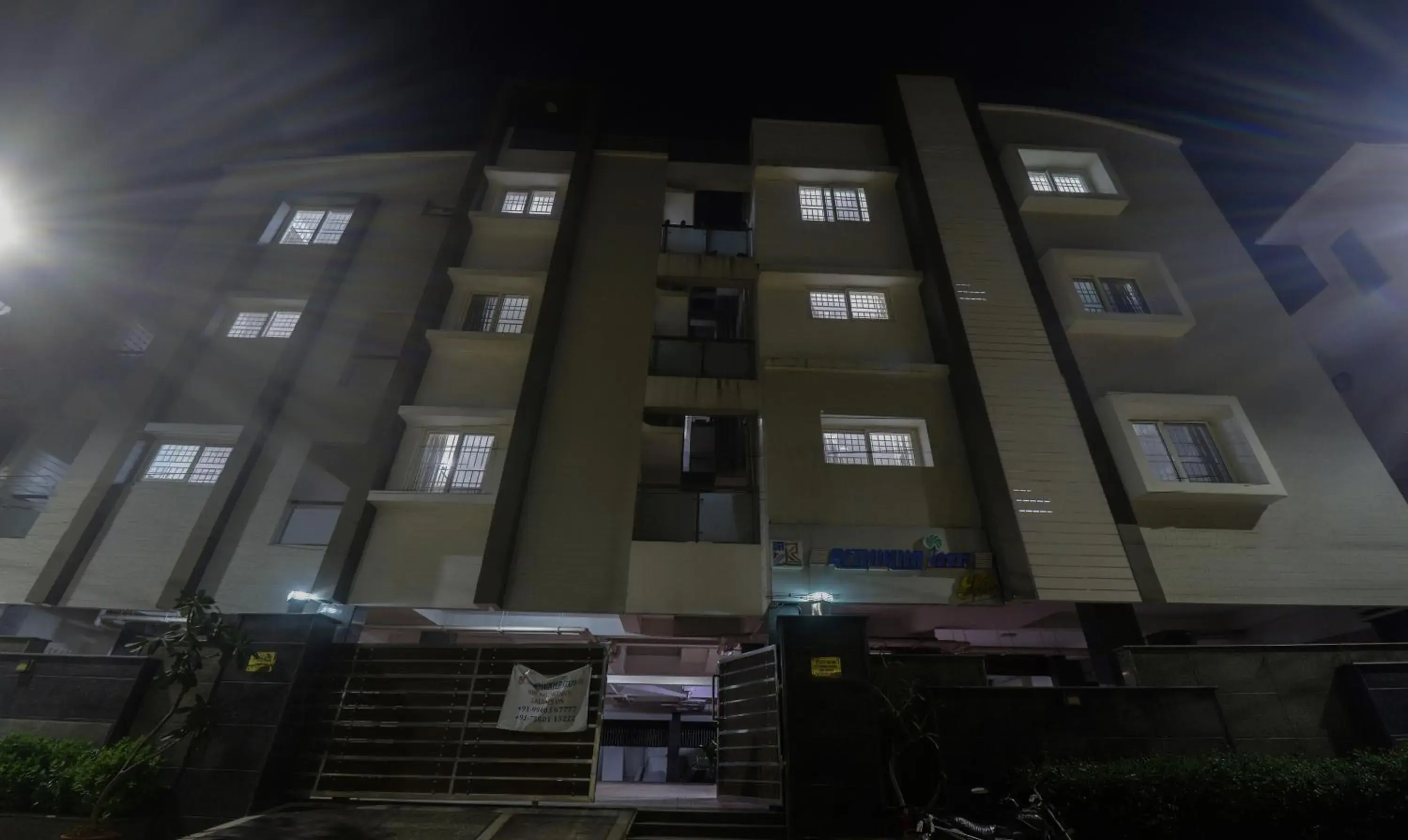 Property building in Treebo Rithikha Inn Elite Chennai Trade Centre Property building in Treebo Rithikha Inn Elite Chennai Trade Centre