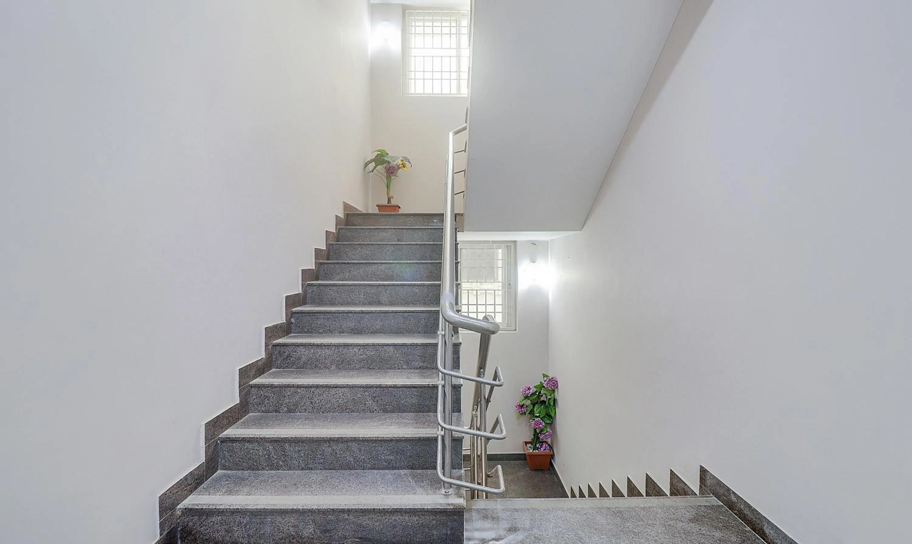 Lobby or reception in Treebo Rithikha Inn Elite Chennai Trade Centre