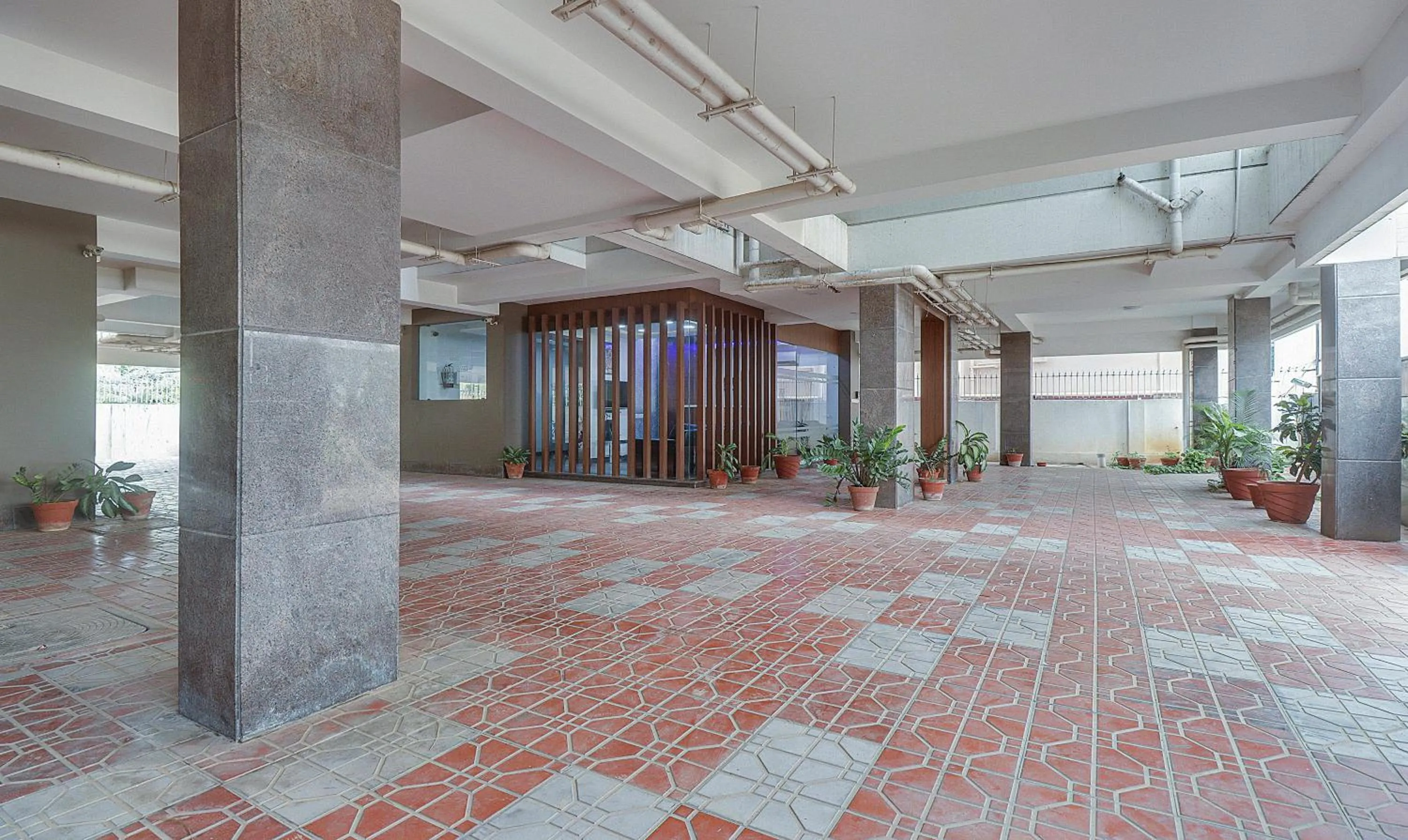 Parking in Treebo Rithikha Inn Elite Chennai Trade Centre