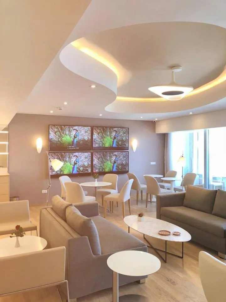 Lounge or bar in ABAV2 Suites by Rodos Palace
