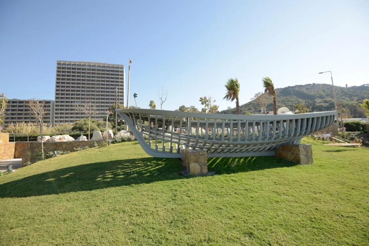 ABAV2 Suites by Rodos Palace