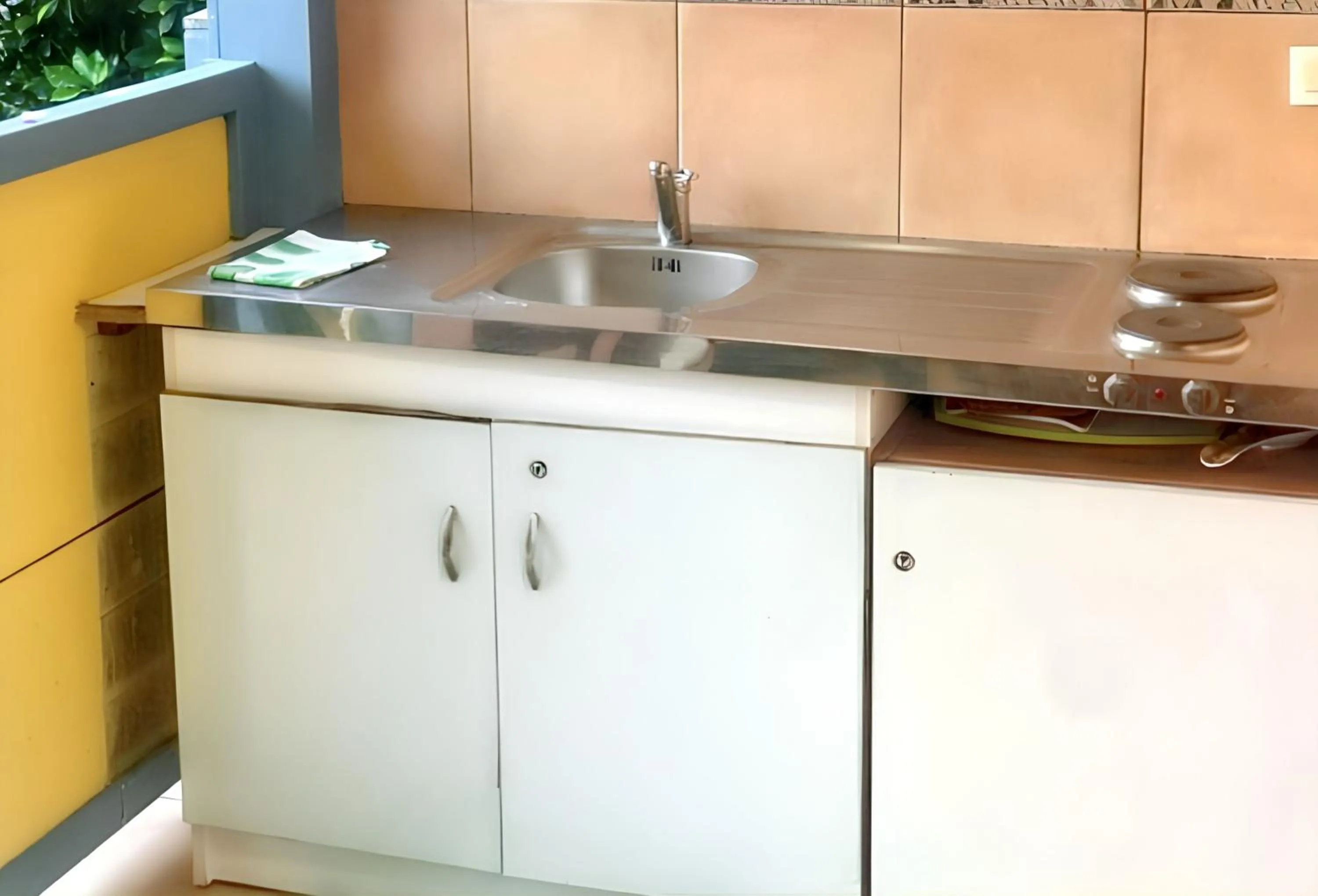 Studio chaleureux à Sainte-Anne - 29m² avec jardin.