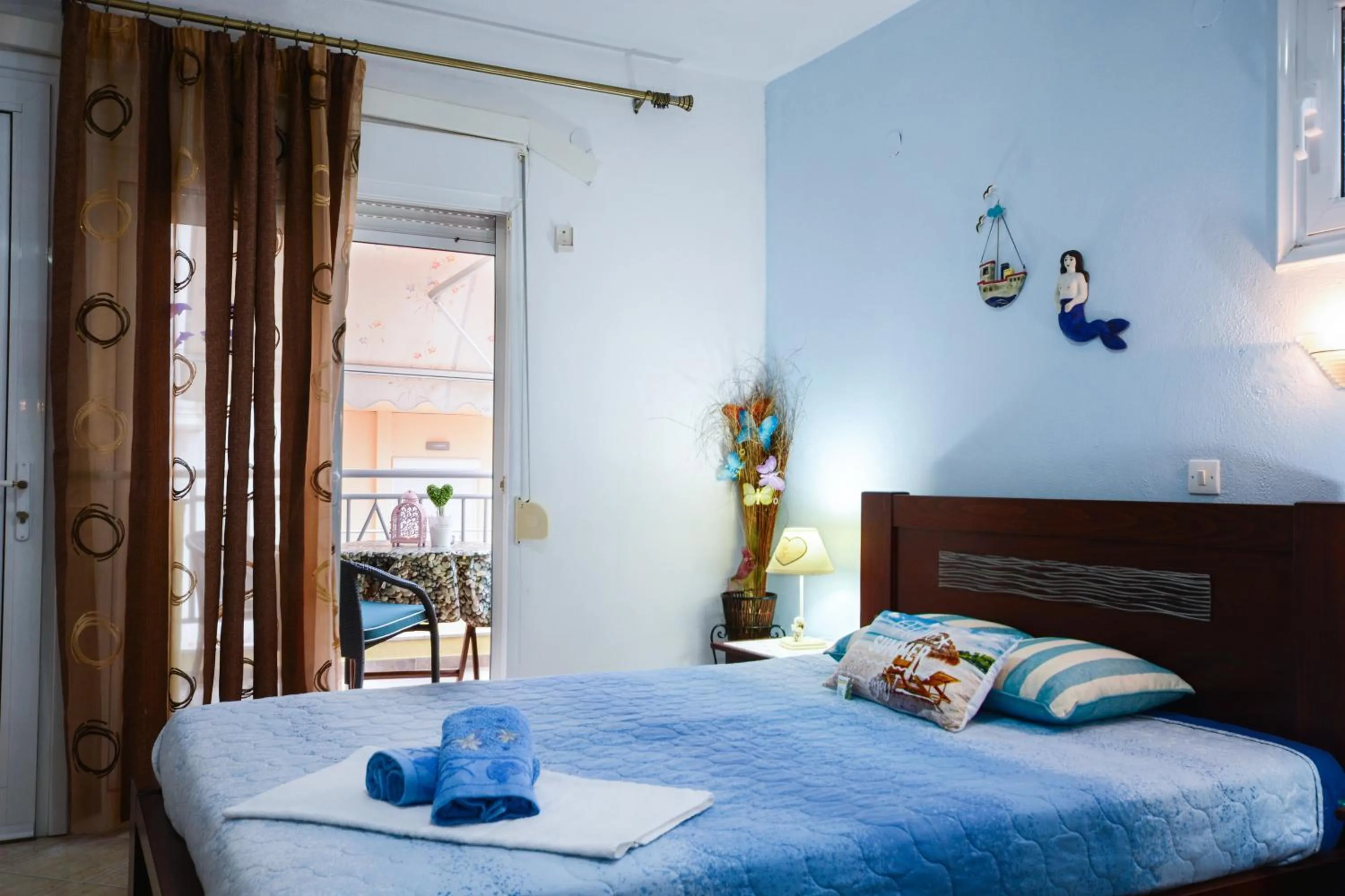 Photo of the whole room, Bed in House Stella Tasos
