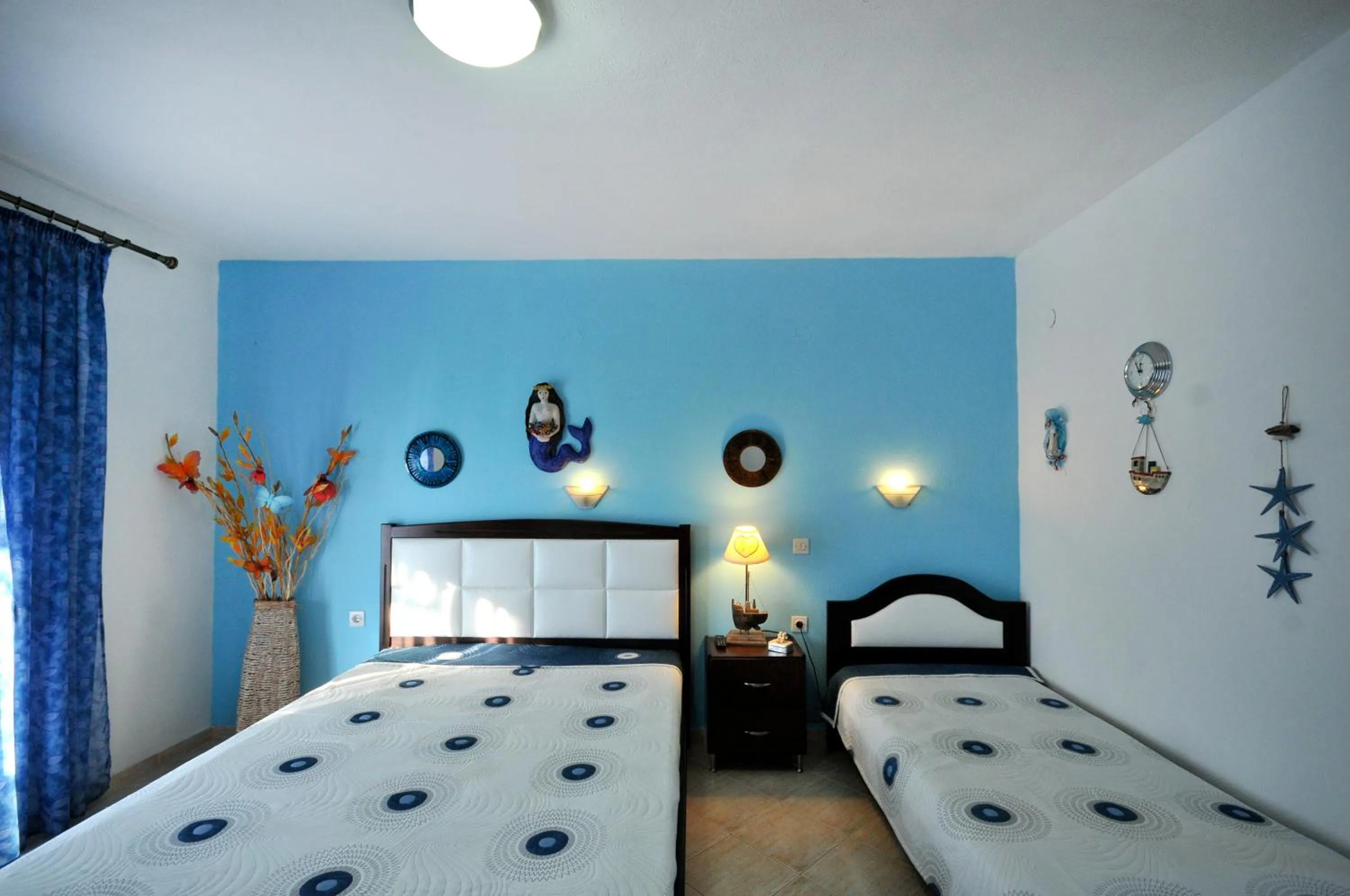 Photo of the whole room, Bed in House Stella Tasos