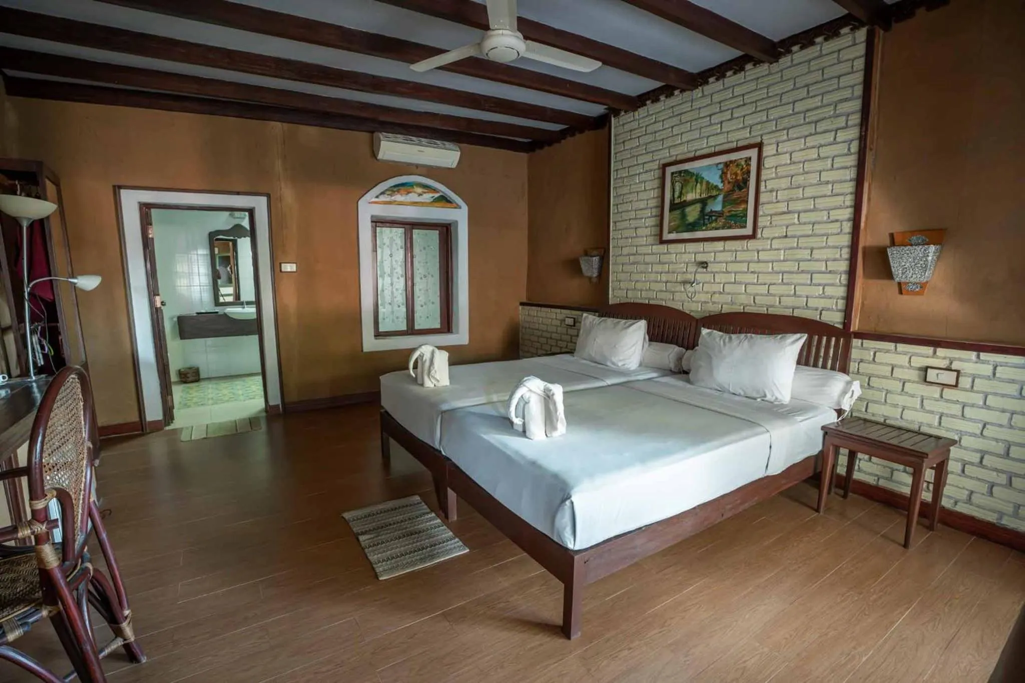 Bed in Sala Done Khone Hotel