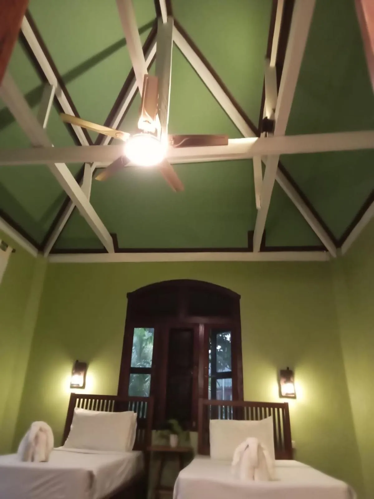 Bedroom, Bed in Sala Done Khone Hotel