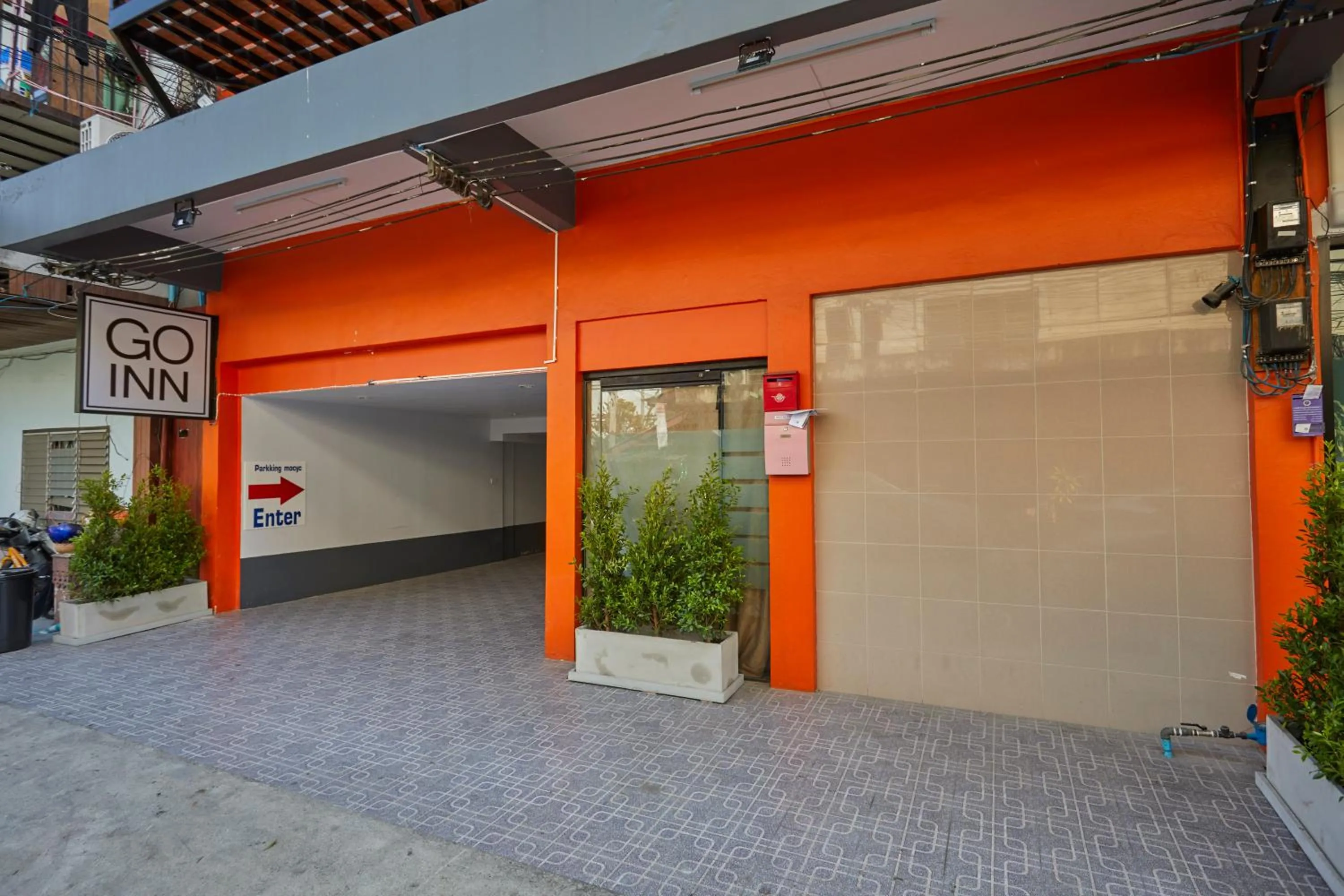 Facade/entrance in XX GO INN Chiang Mai University - CMU