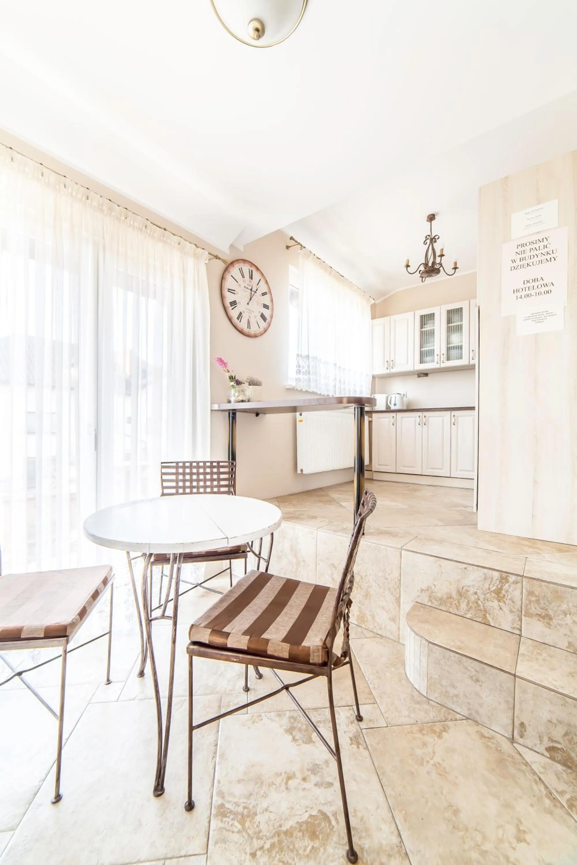 Kitchen or kitchenette in Willa Atena