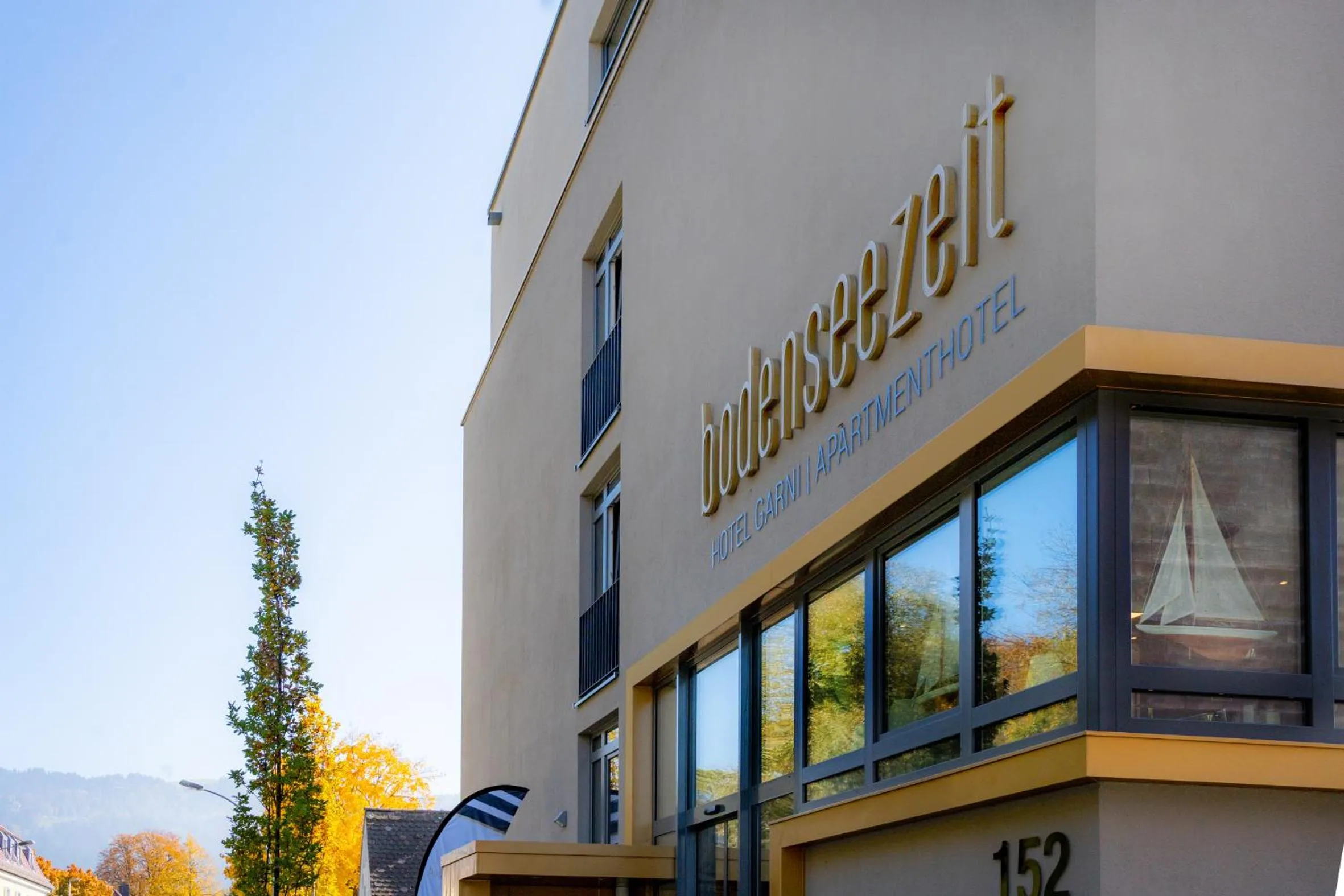 Property building in bodenseezeit Apartmenthotel Garni